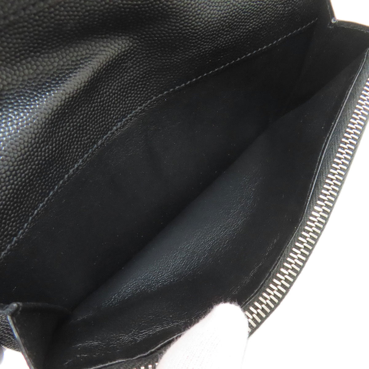 Yves Saint Laurent Black Leather Long Wallet (Bi-Fold) (Pre-Owned)