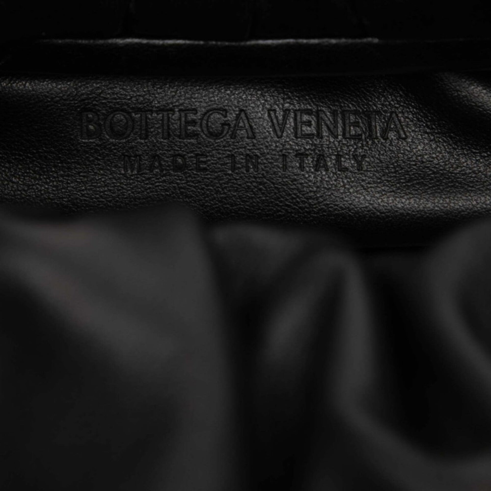 Bottega Veneta Black Leather Handbag (Pre-Owned)