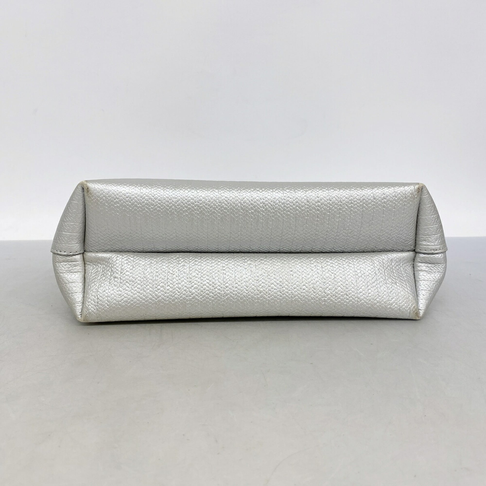 Salvatore Ferragamo Silver Leather Tote Bag (Pre-Owned)