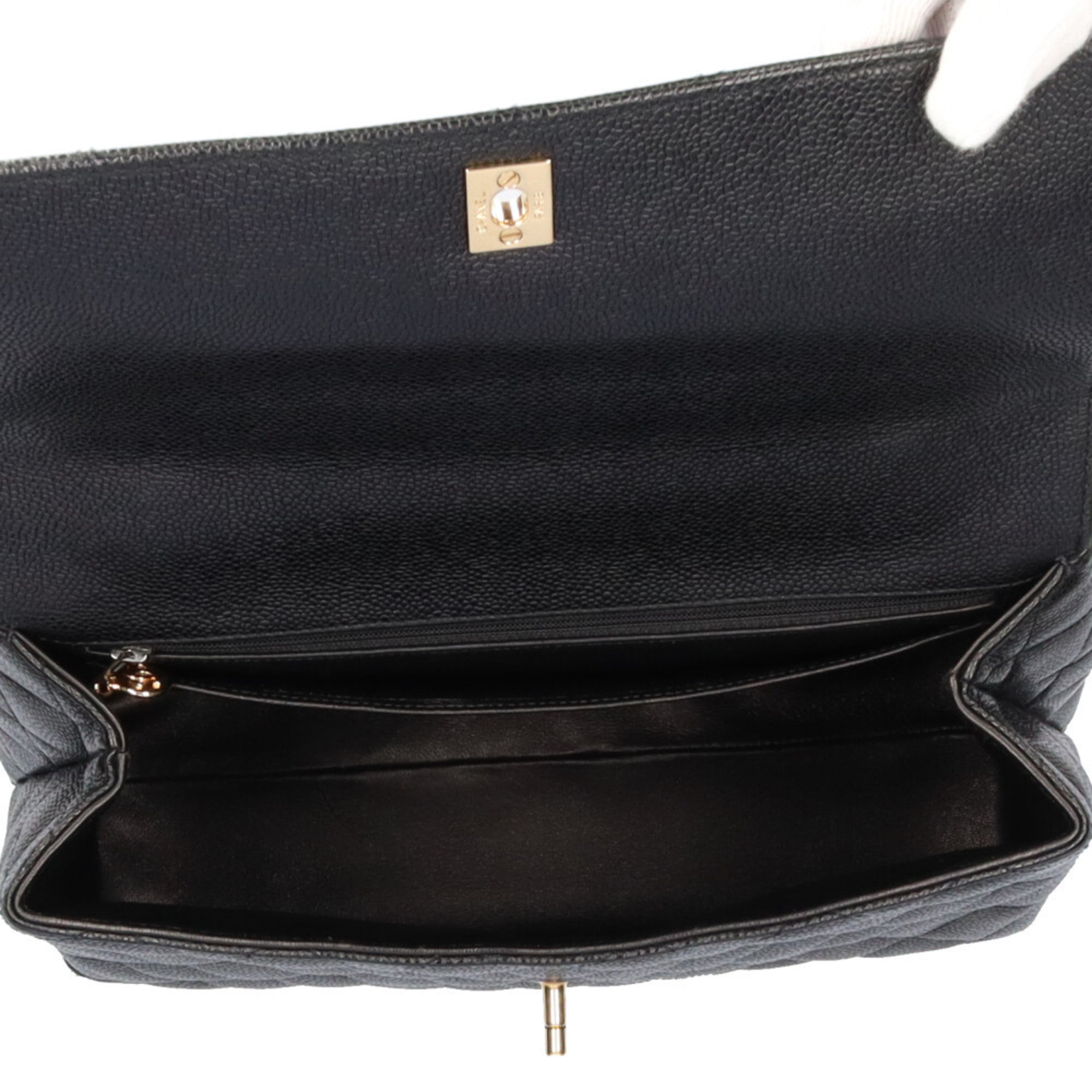 Chanel Black Caviar Leather Handbag (Pre-Owned)
