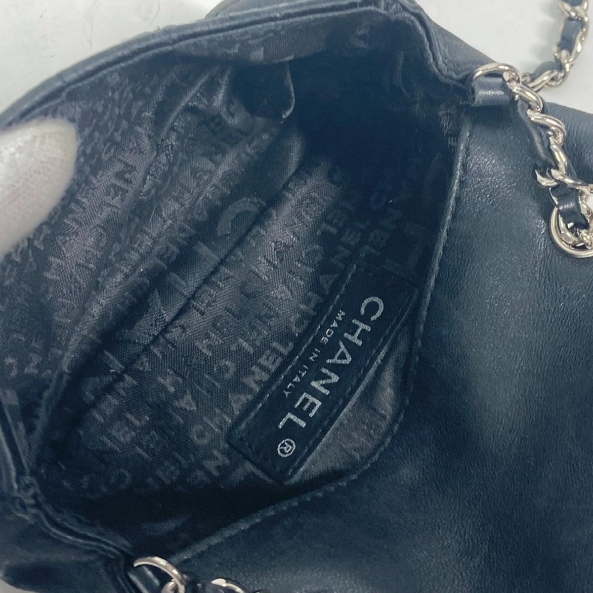 Chanel Black Other Shoulder Bag (Pre-Owned)