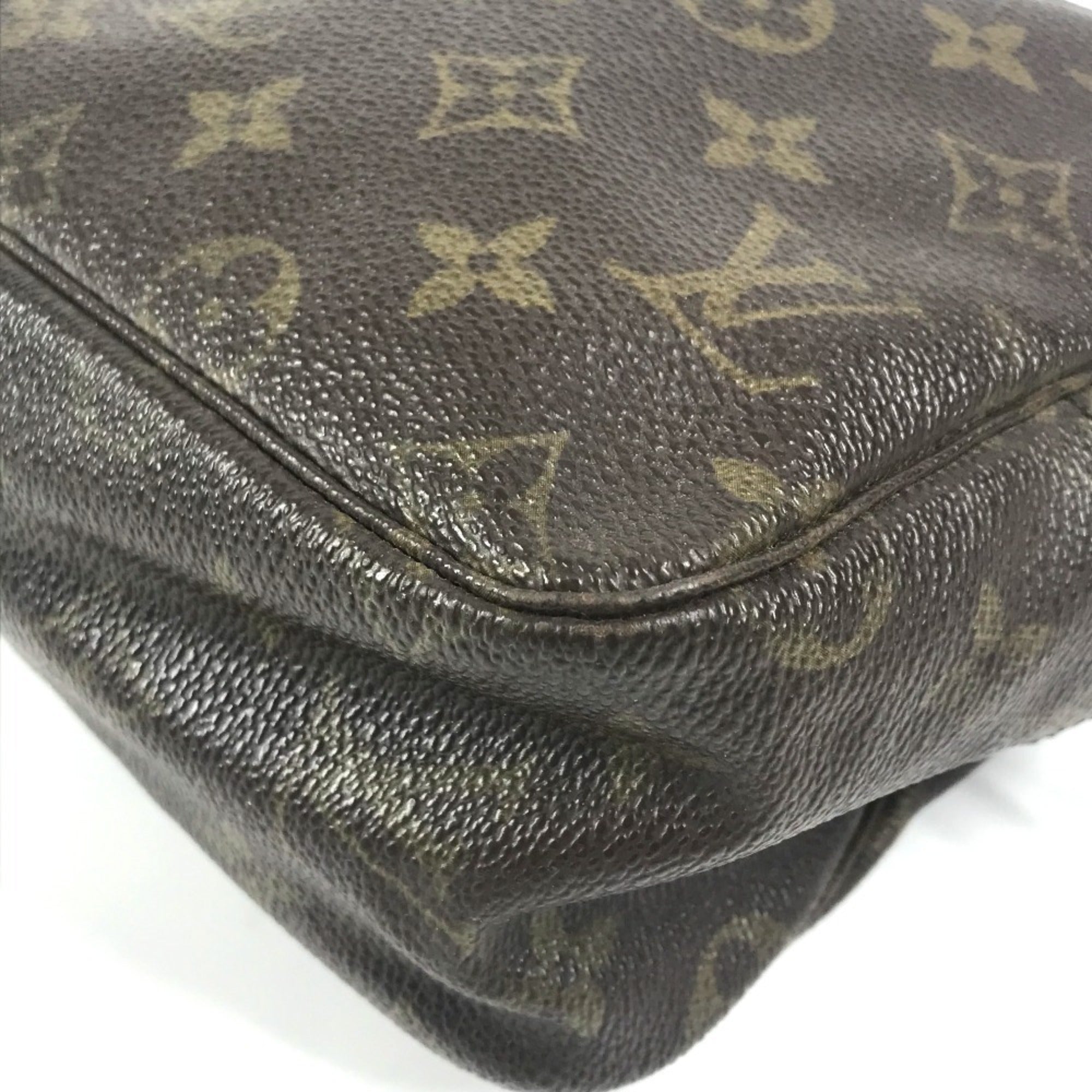 Louis Vuitton Monogram Brown Monogram Clutch Bag Pouch (Pre-Owned)