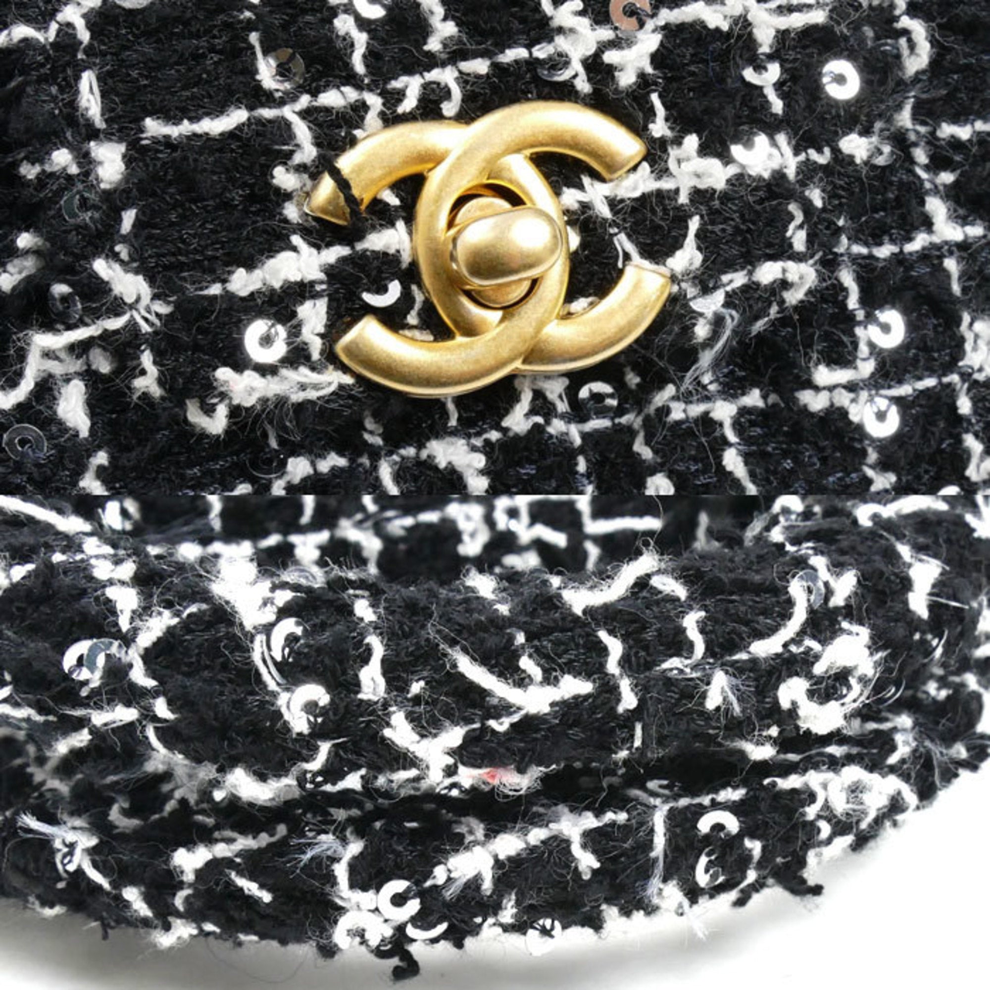 Chanel Black Tweed Shoulder Bag (Pre-Owned)