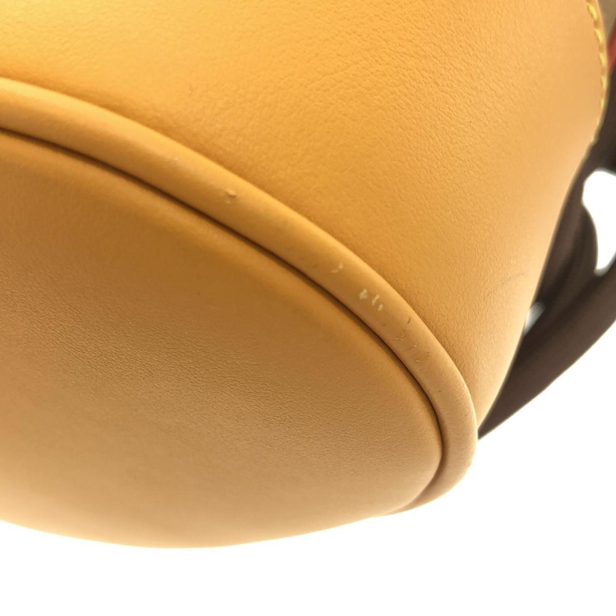 Louis Vuitton Marron Coated Canvas Shoulder Bag (Pre-Owned)