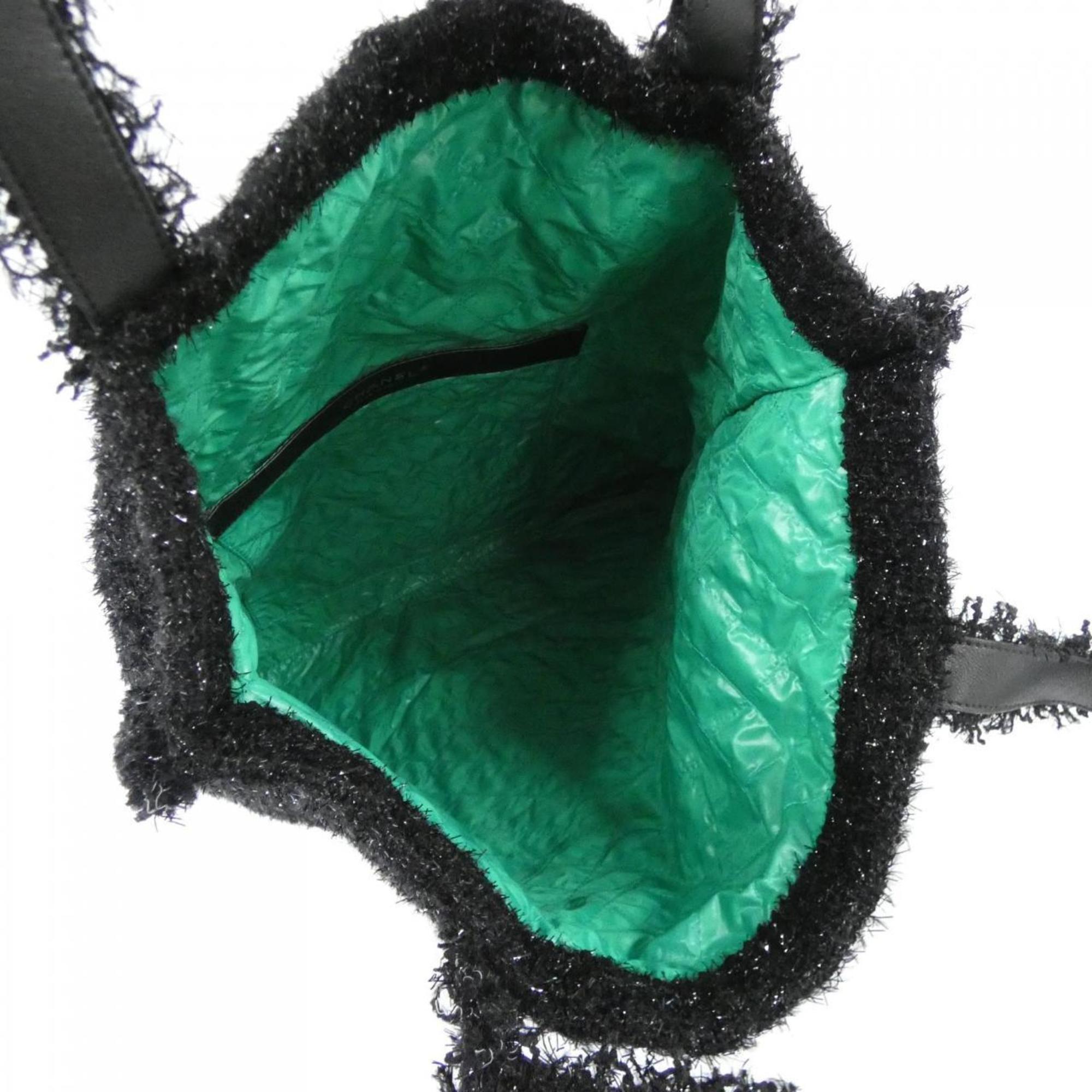 Chanel Black Green Tweed Handbag (Pre-Owned)