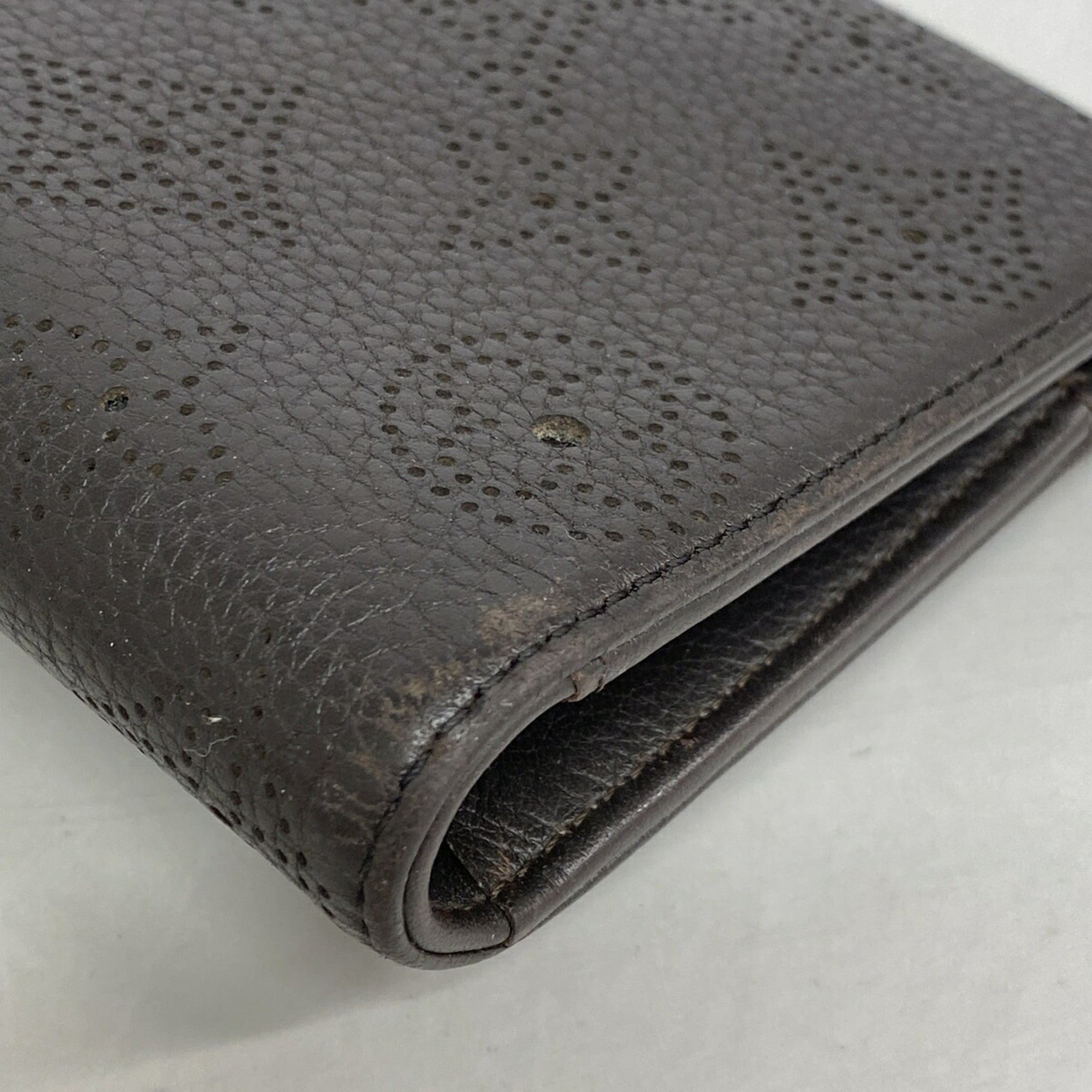 Louis Vuitton Chocolat Long Wallet (Tri-Fold) (Pre-Owned)