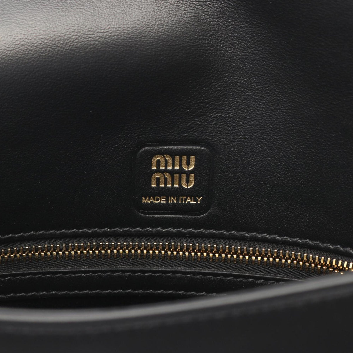 Miu Miu Black Leather Handbag (Pre-Owned)
