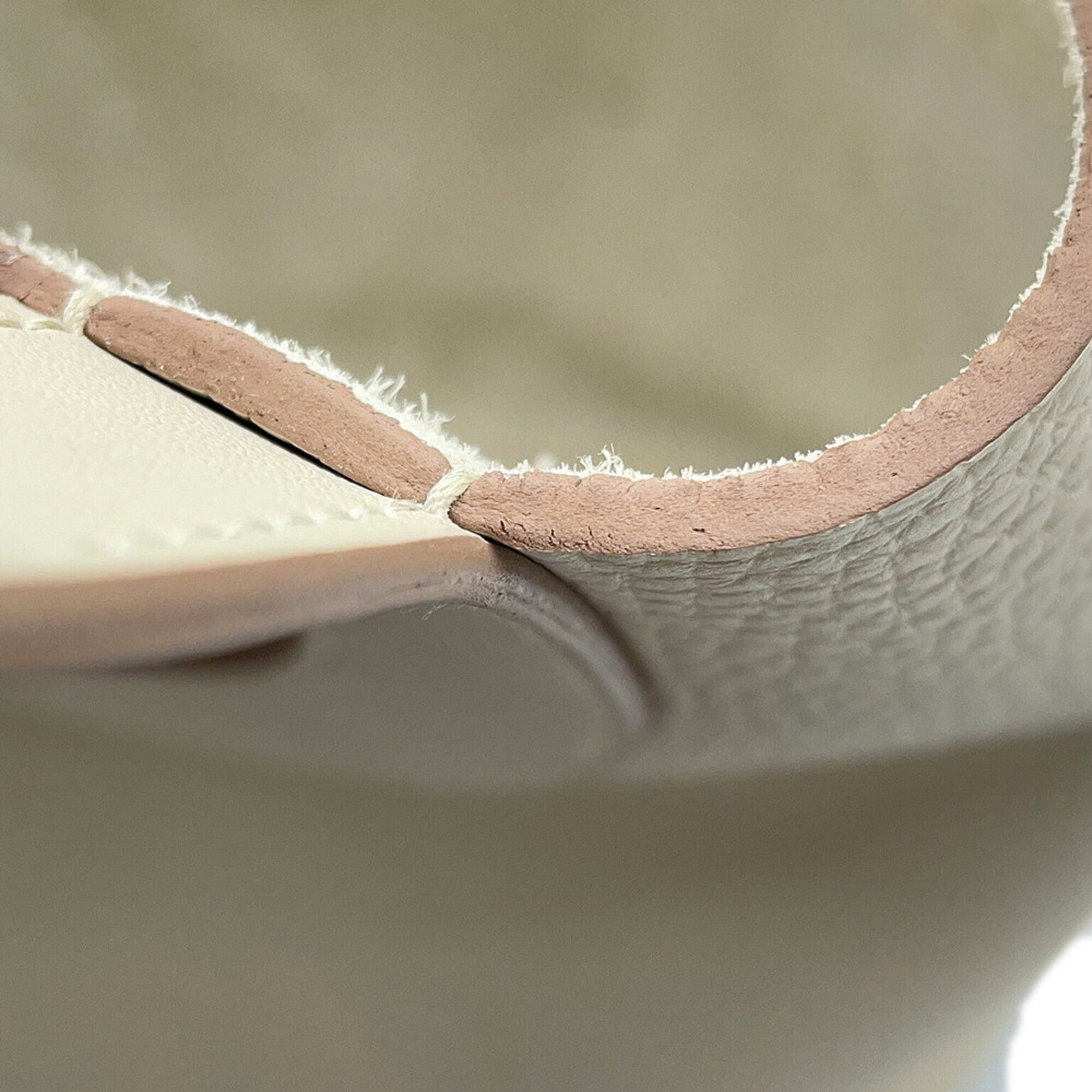 Hermes Light Gray Taurillon Clemence Leather Swift Leather Tote Bag (Pre-Owned)
