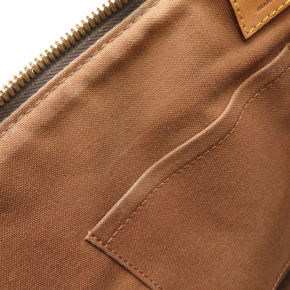 Louis Vuitton Brown Monogram Monogram Handbag (Pre-Owned)