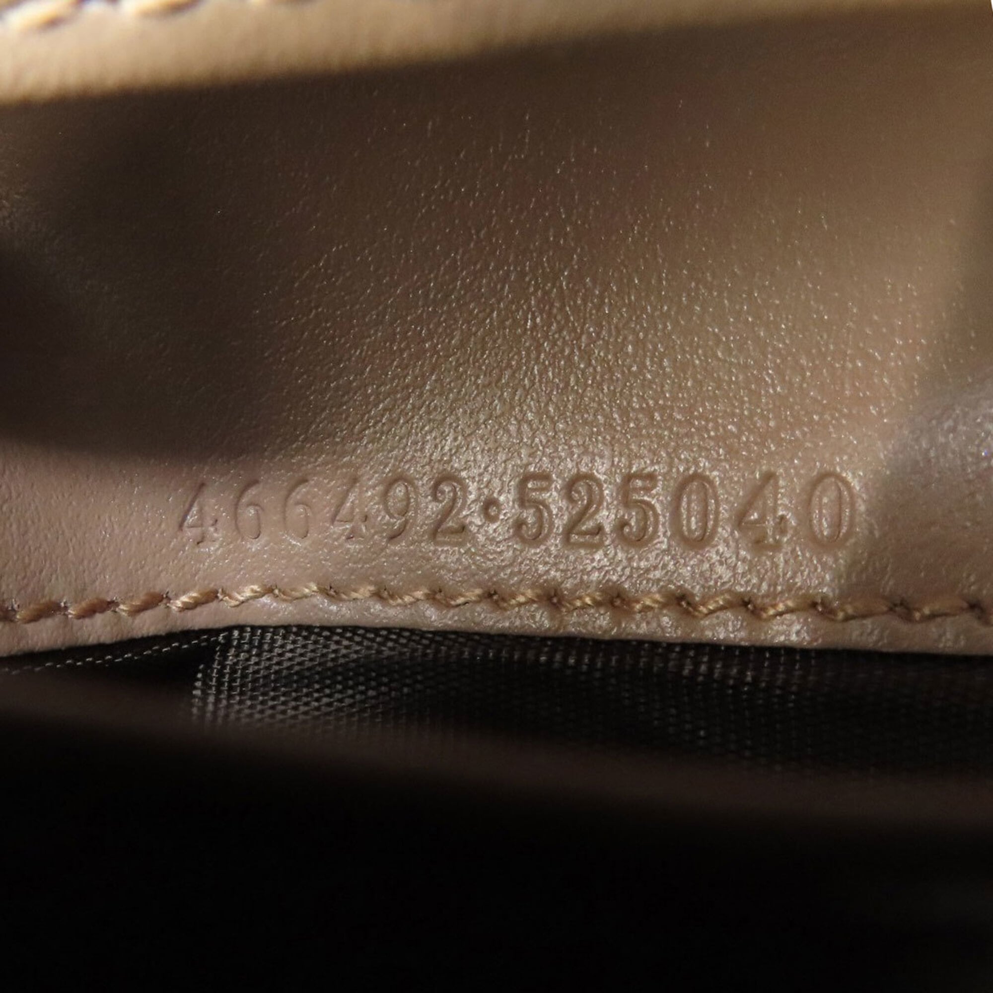 Gucci Pink Beige Leather Wallet (Bi-Fold) (Pre-Owned)
