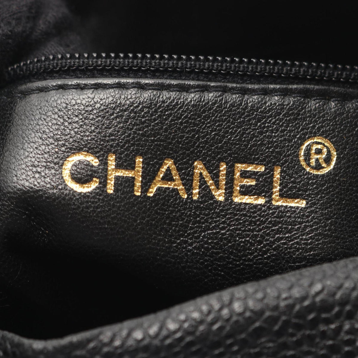 Chanel Black Leather Handbag Shoulder Bag (Pre-Owned)