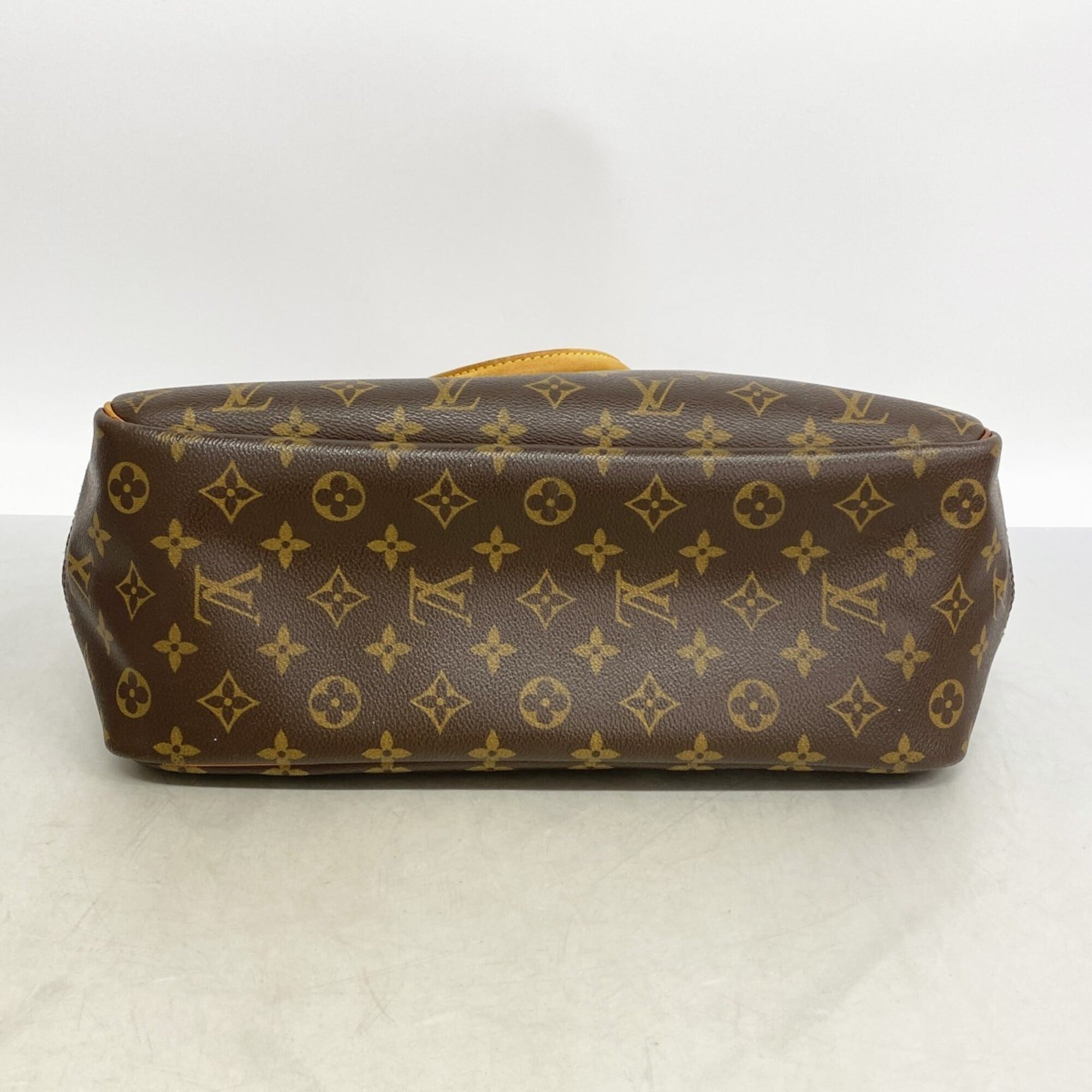 Louis Vuitton Brown Handbag (Pre-Owned)