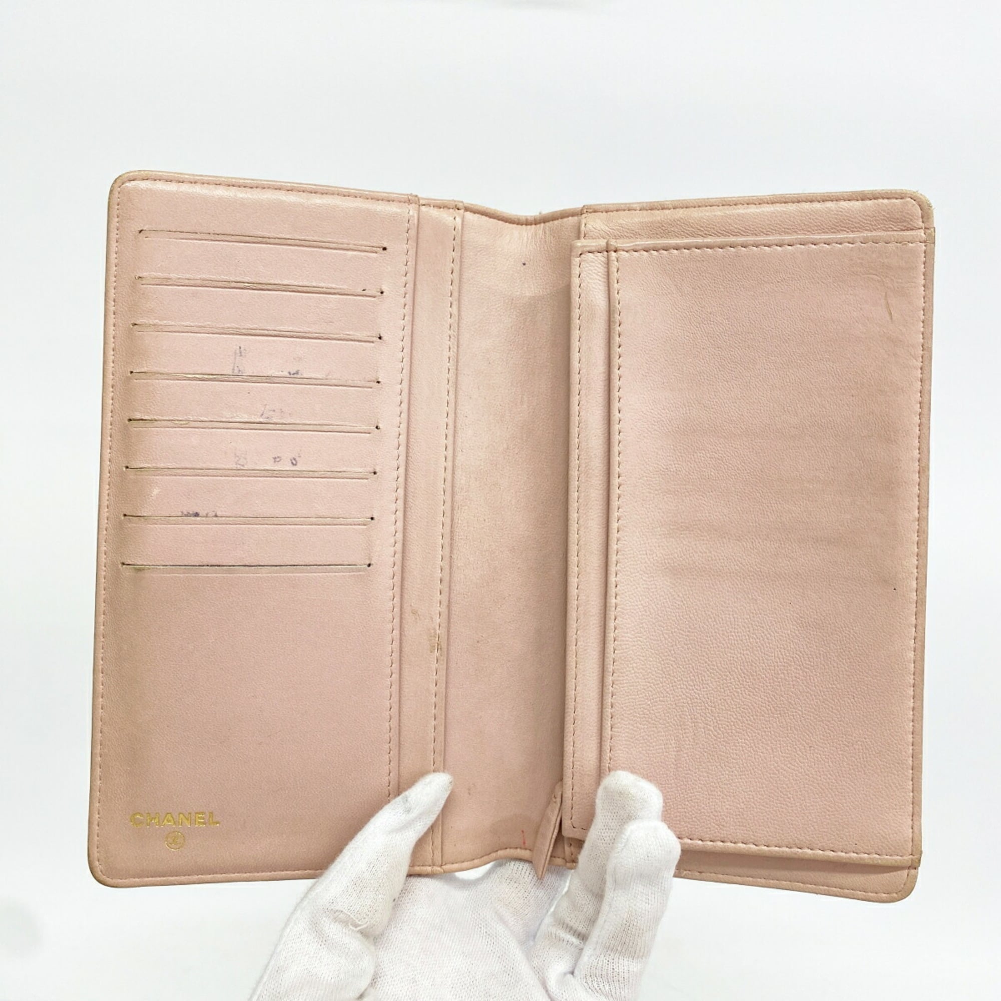 Chanel Pink Leather Long Wallet (Bi-Fold) (Pre-Owned)