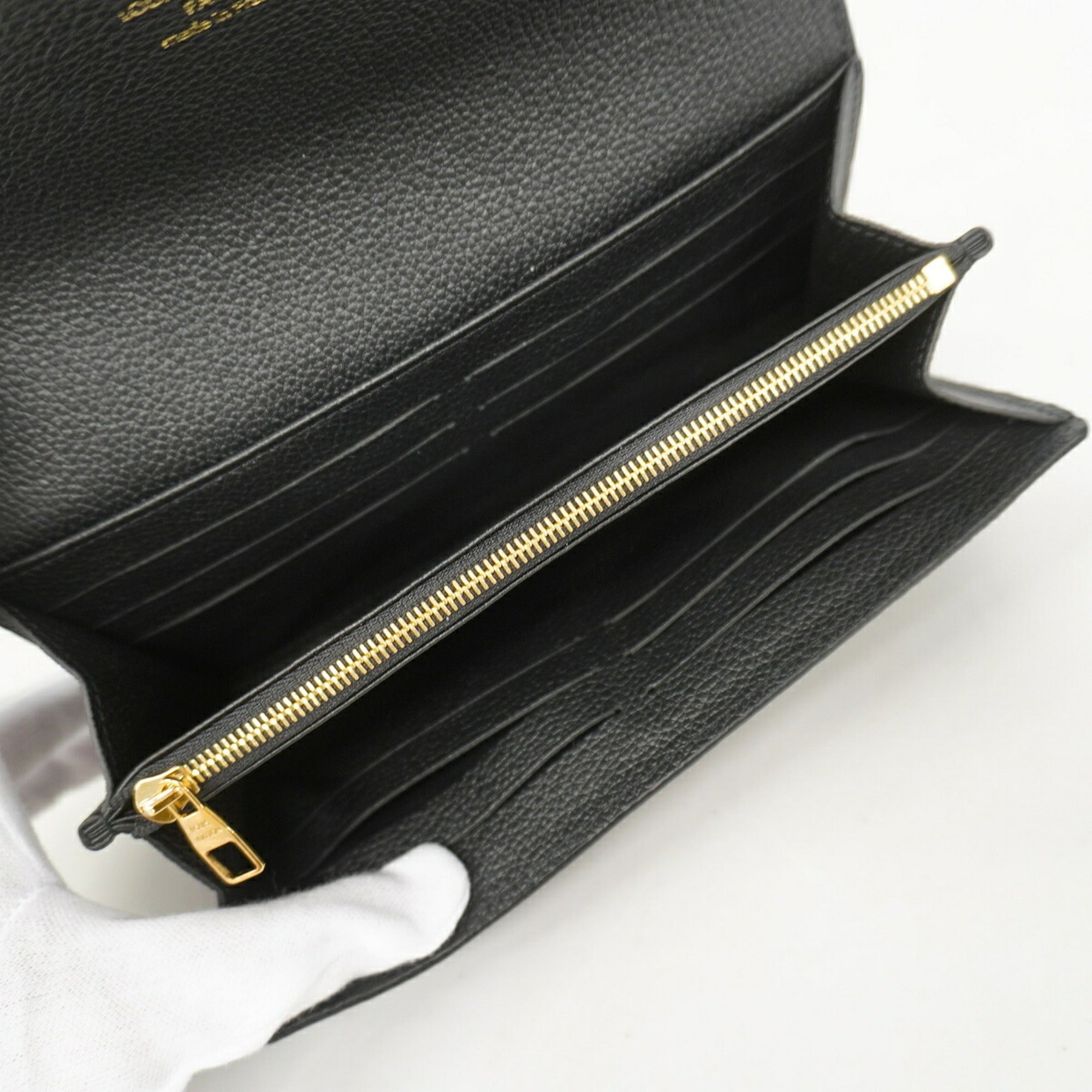 Louis Vuitton Noir Long Wallet (Bi-Fold) (Pre-Owned)