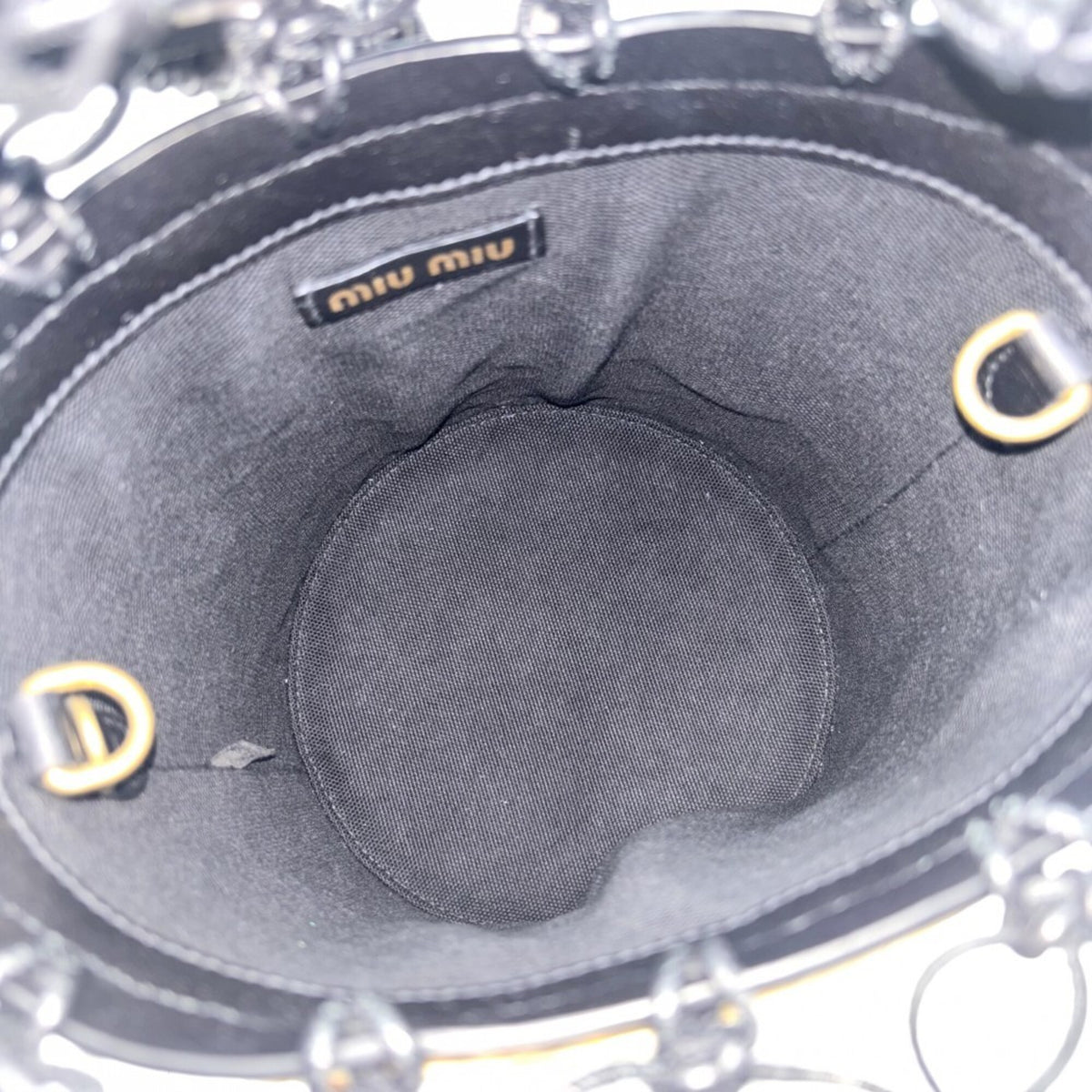 Miu Miu Beige Black Straw Handbag (Pre-Owned)