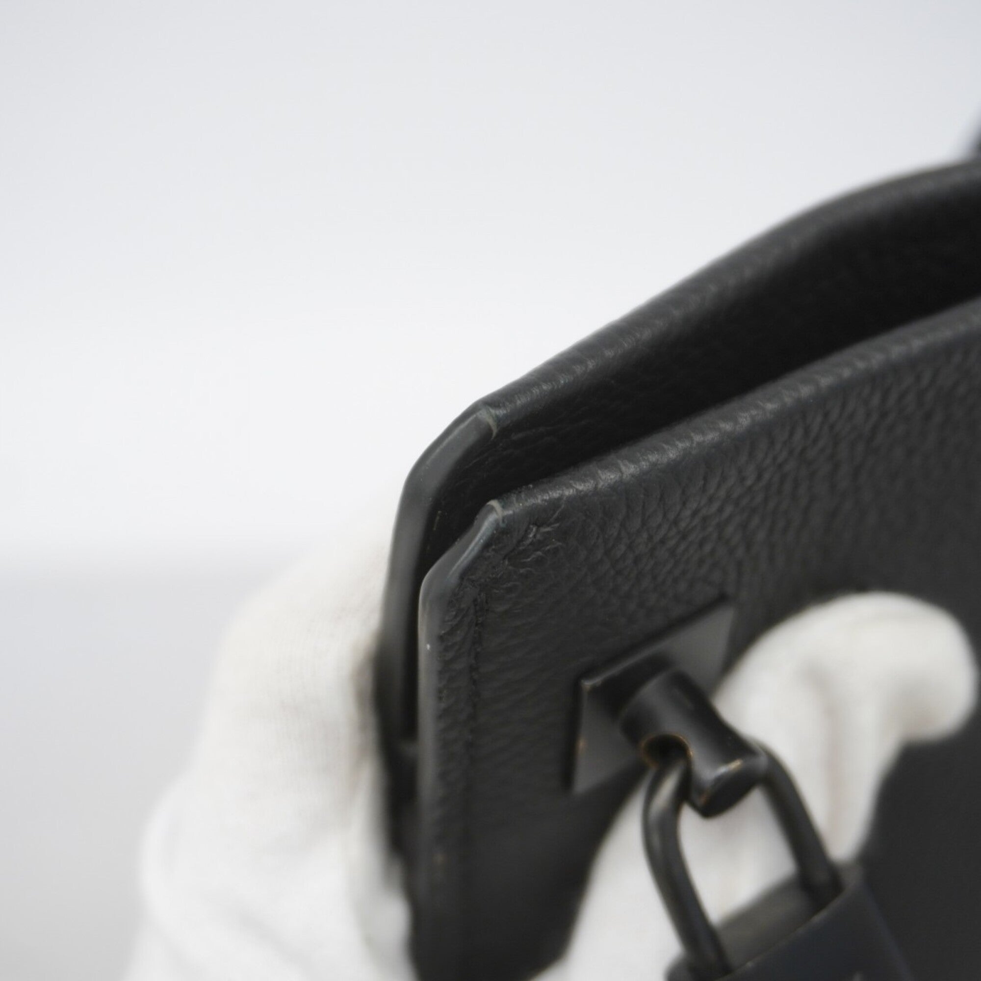 Louis Vuitton Black Tote Bag (Pre-Owned)