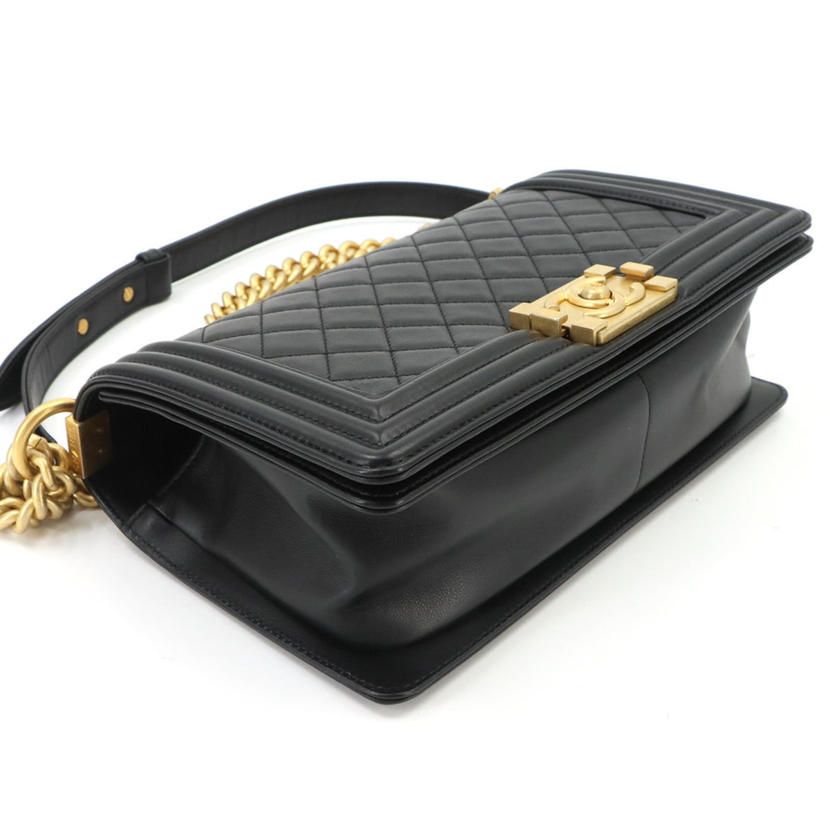 Chanel Black Leather Handbag Shoulder Bag (Pre-Owned)