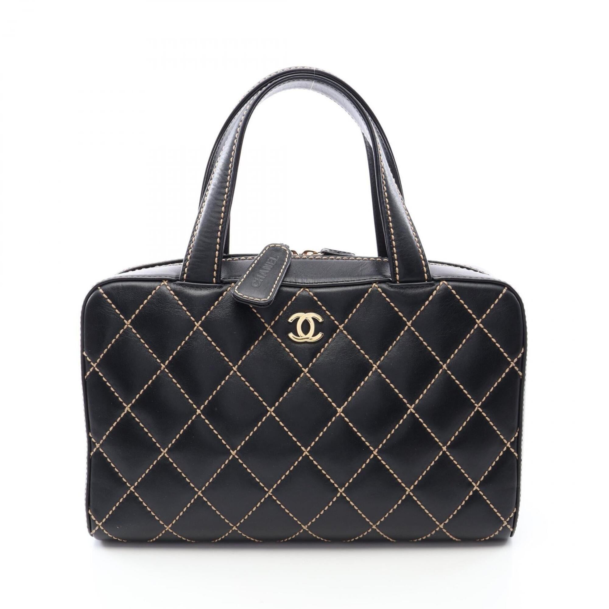 Chanel Black Leather Handbag (Pre-Owned)