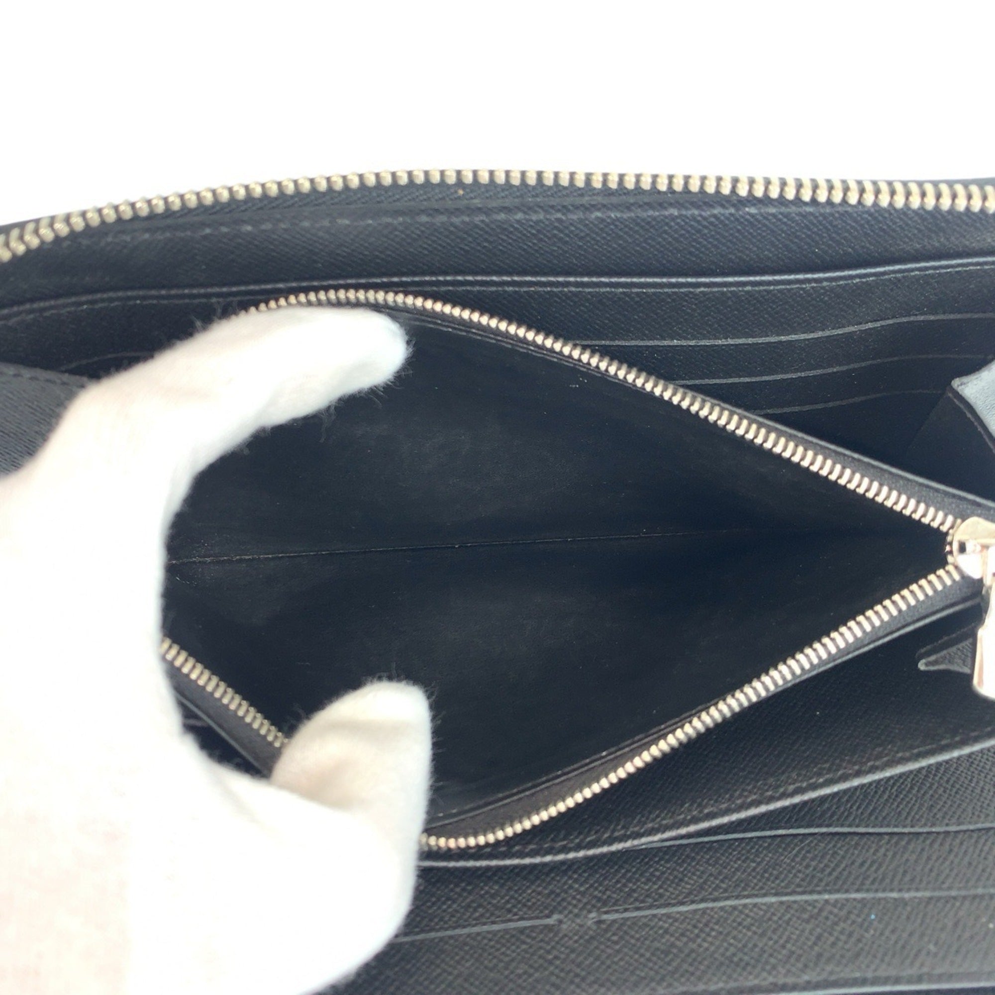 Louis Vuitton Black Noir Leather Long Wallet (Bi-Fold) (Pre-Owned)