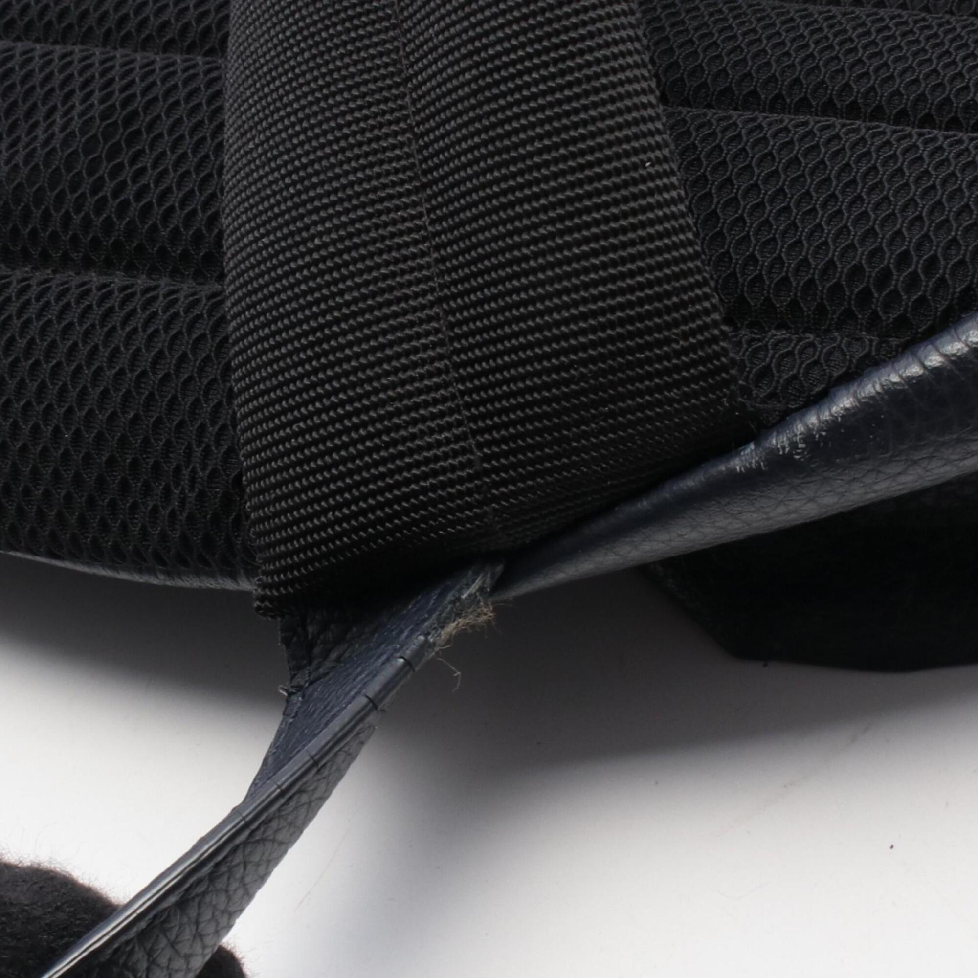 Christian Dior Navy Leather Backpack (Pre-Owned)