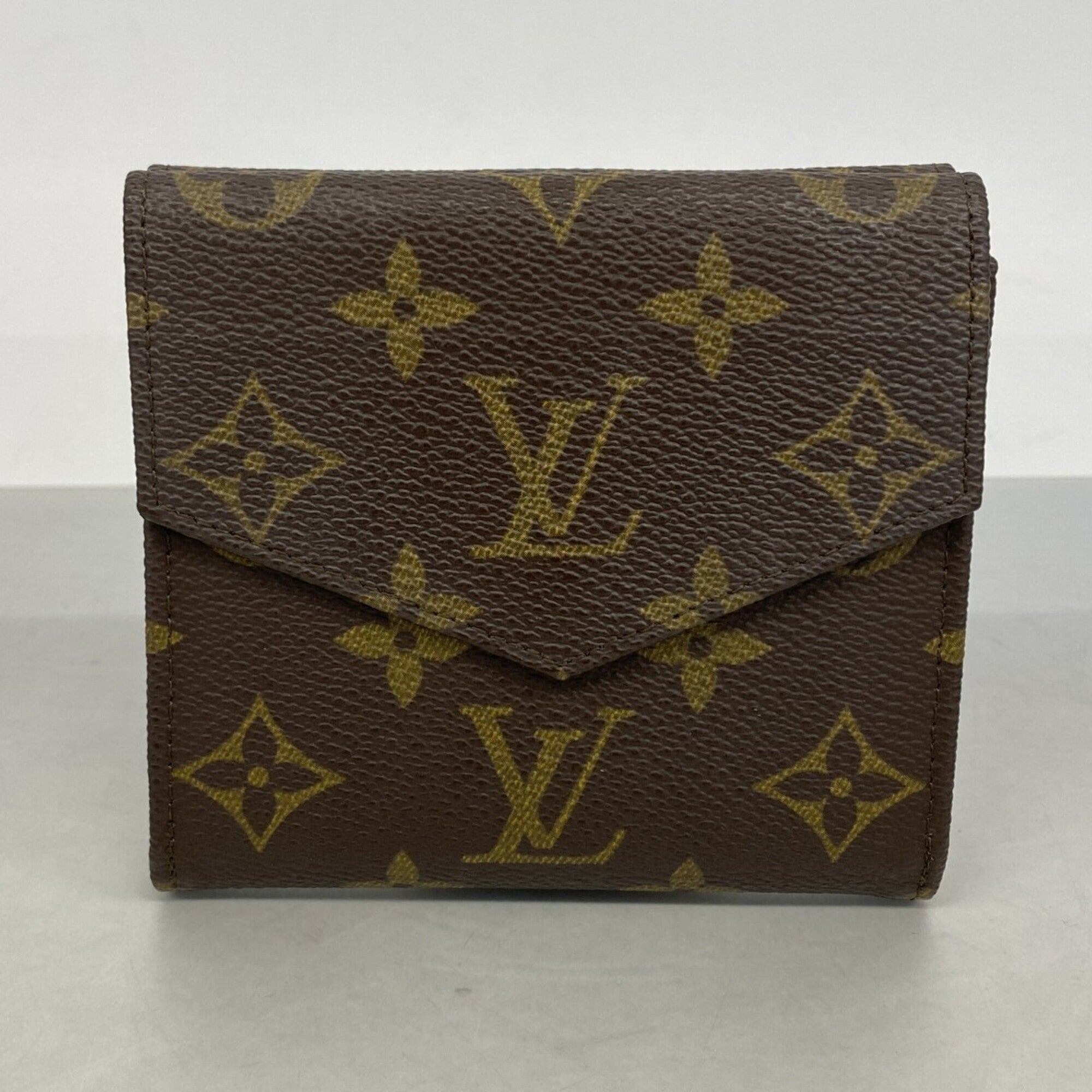 Louis Vuitton Brown Wallet (Tri-Fold) (Pre-Owned)