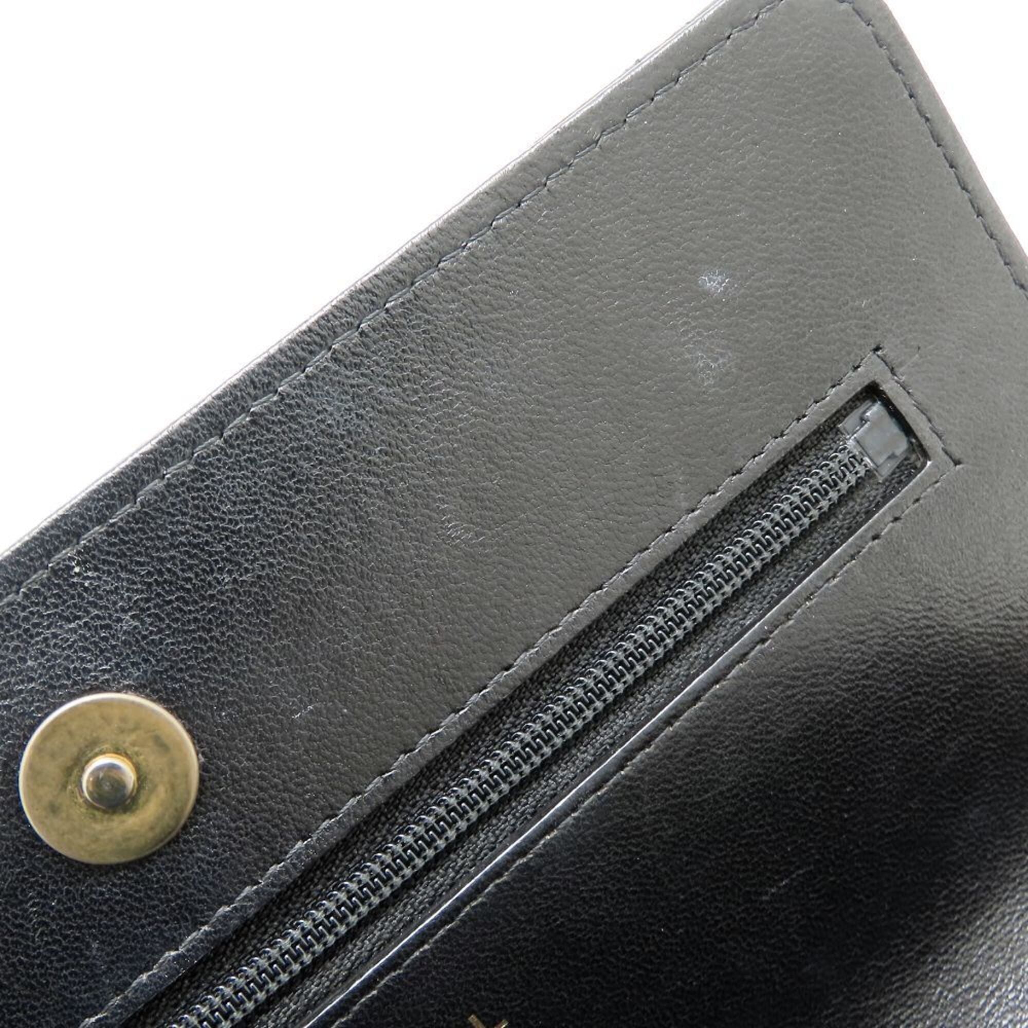 Chanel Black Leather Shoulder Bag (Pre-Owned)