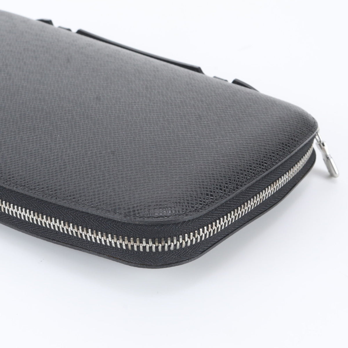 Louis Vuitton Ardoise Leather Clutch Bag (Pre-Owned)