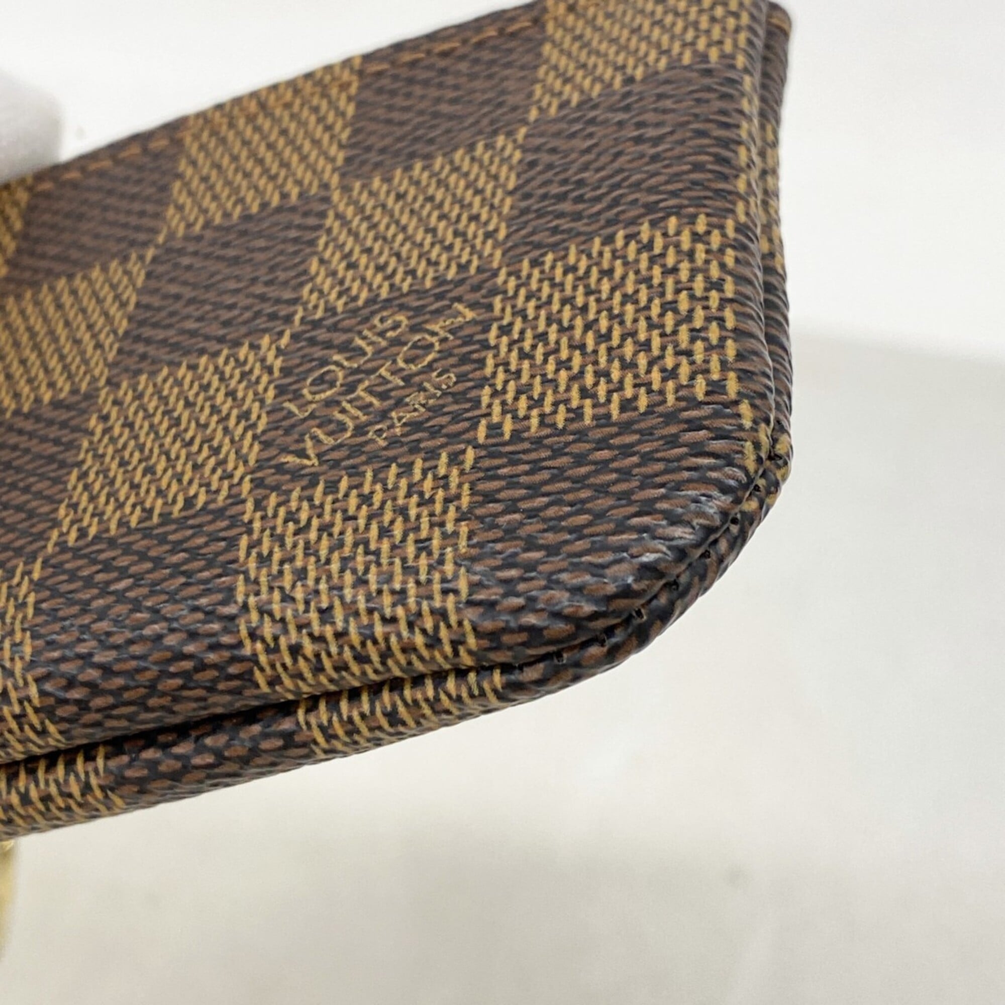Louis Vuitton Ebene Coin Purse/Coin Case (Pre-Owned)
