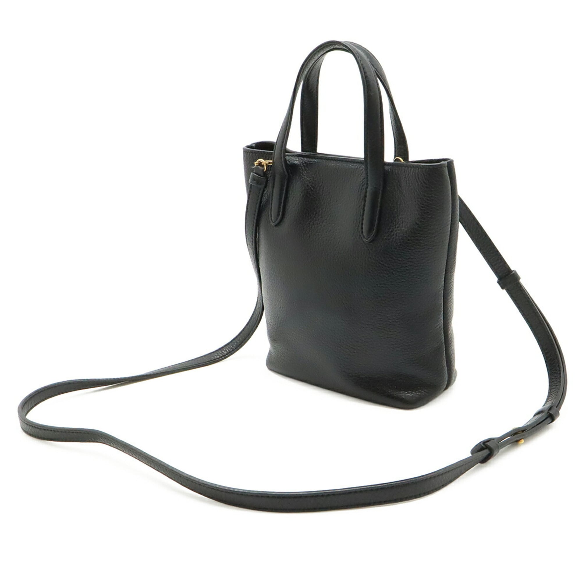 Salvatore Ferragamo Black Leather Handbag Shoulder Bag (Pre-Owned)