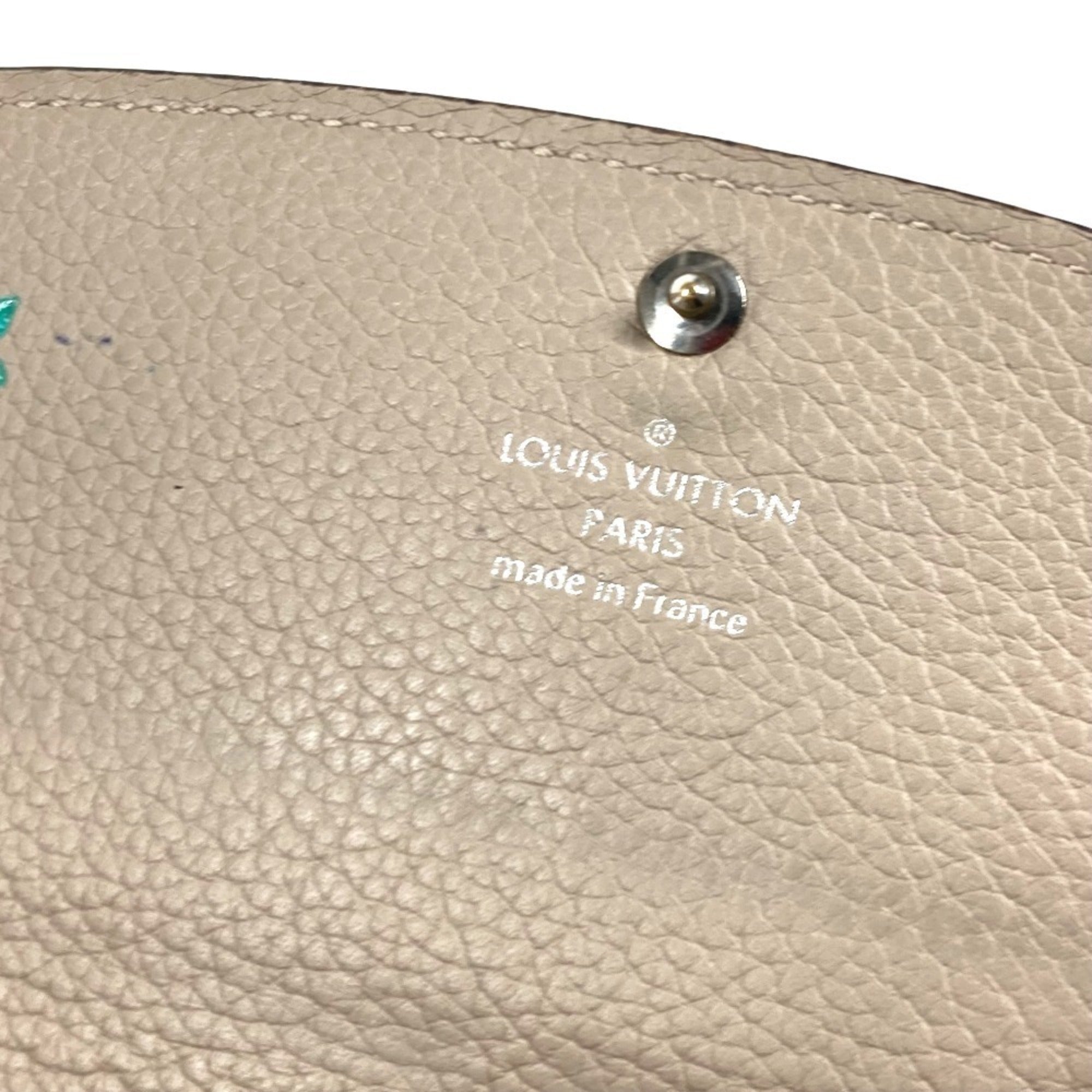 Louis Vuitton Beige Galle Mahina Leather Long Wallet (Bi-Fold) (Pre-Owned)