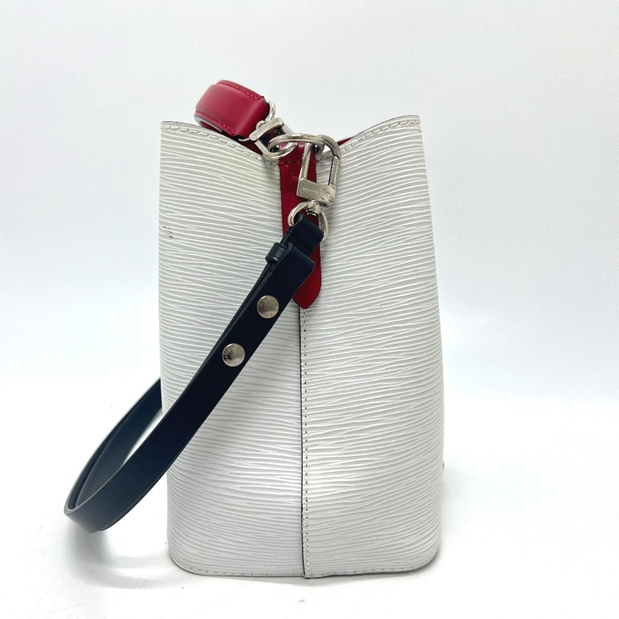 Louis Vuitton Black Red Color Tricolor White Epi Leather Shoulder Bag (Pre-Owned)