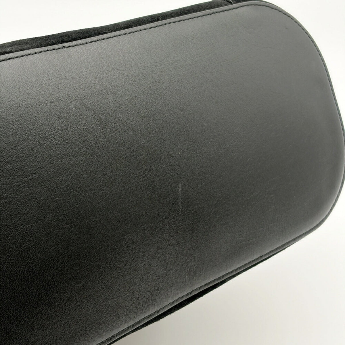 Gucci Black Suede Leather Plastic Handbag (Pre-Owned)