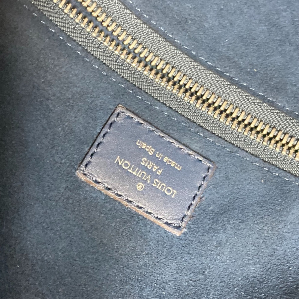 Louis Vuitton Blue Epi Leather Shoulder Bag (Pre-Owned)