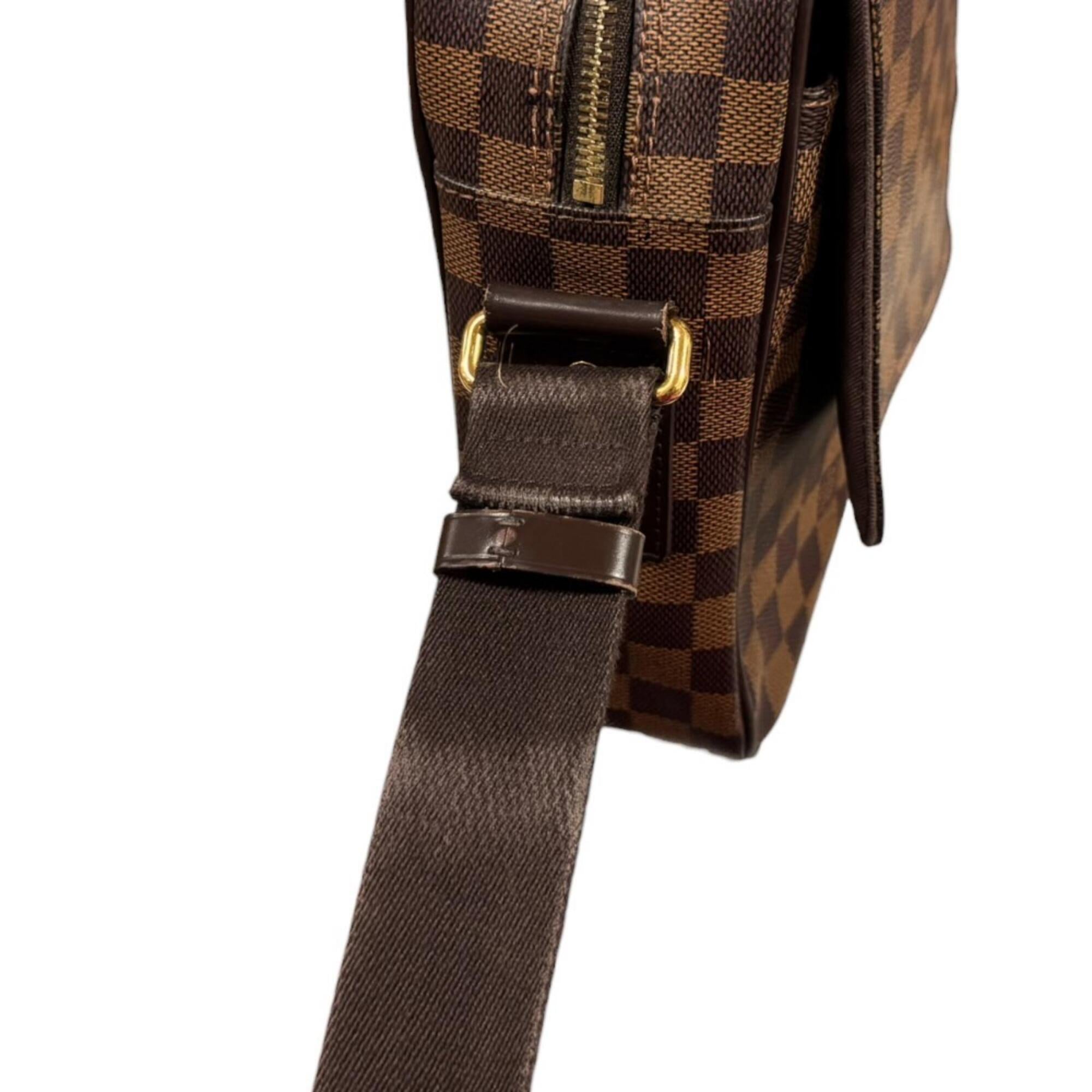 Louis Vuitton Damier Brown Damier Canvas Handbag Shoulder Bag (Pre-Owned)