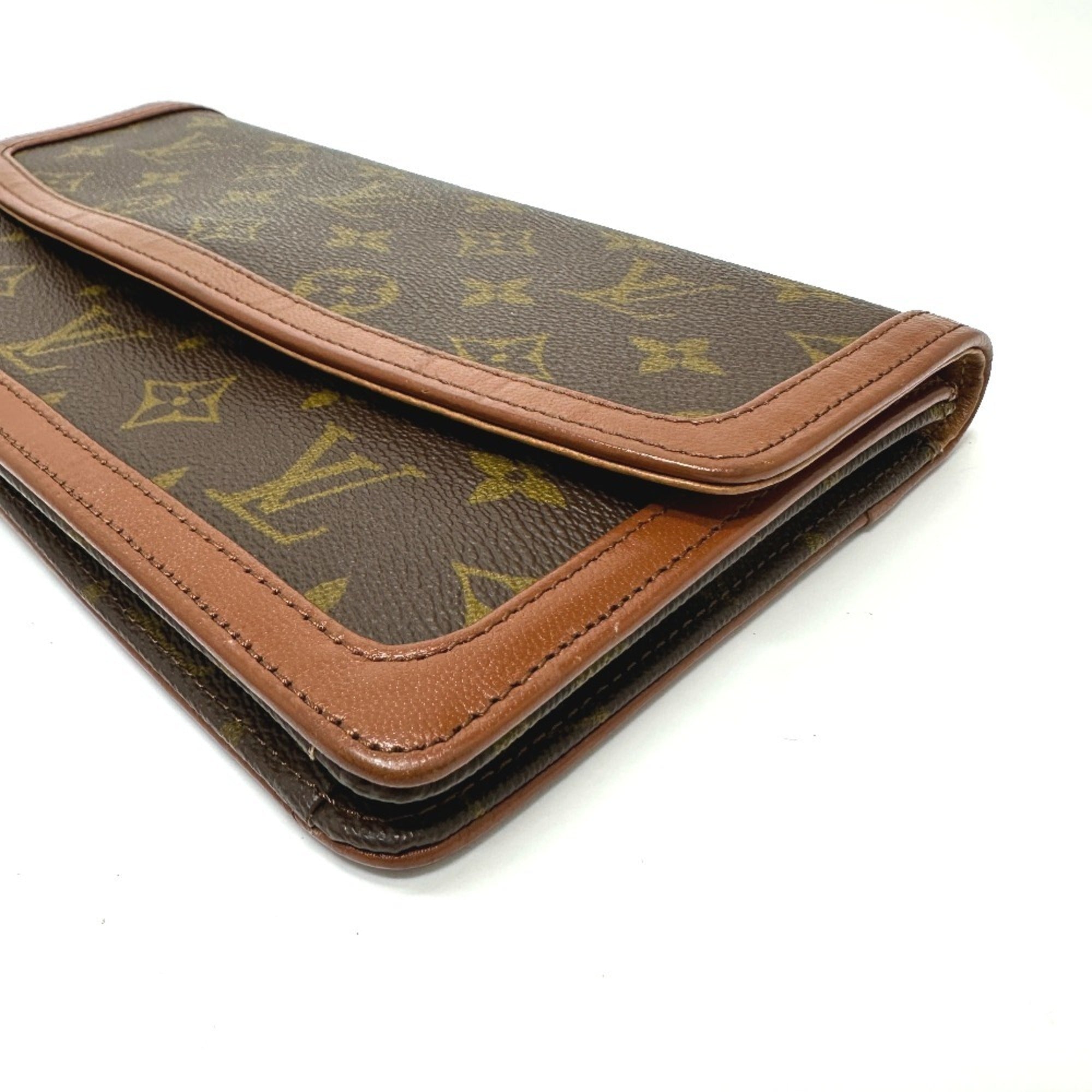 Louis Vuitton Brown Monogram Clutch Bag Pochette (Pre-Owned)