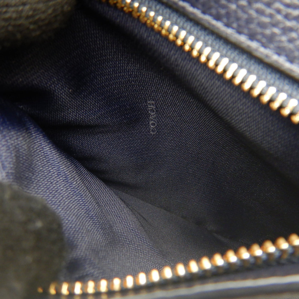 Coach Navy Leather Shoulder Bag (Pre-Owned)
