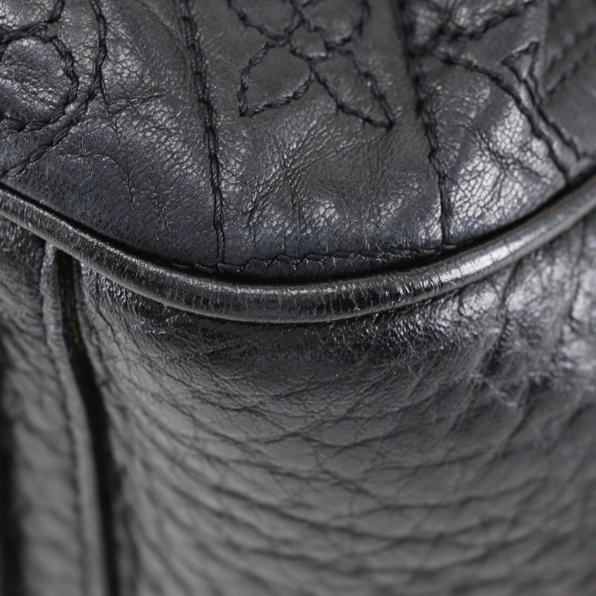 Louis Vuitton Black Monogram Noir Monogram Leather Handbag (Pre-Owned)