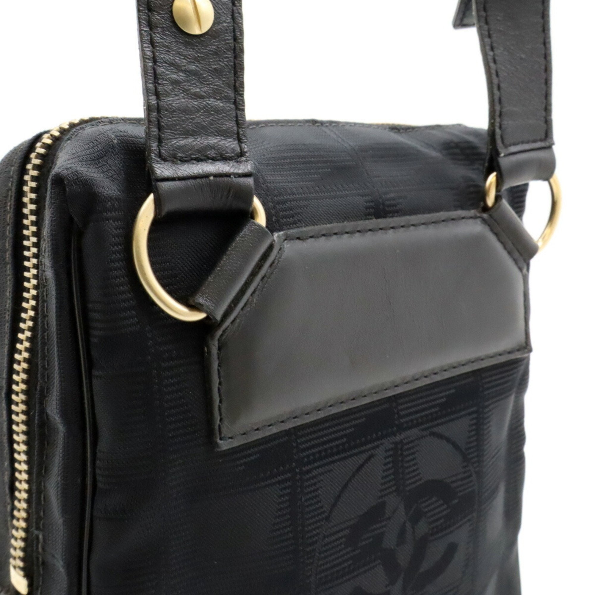 Chanel Black Nylon Jacquard Leather Pochette Shoulder Bag (Pre-Owned)