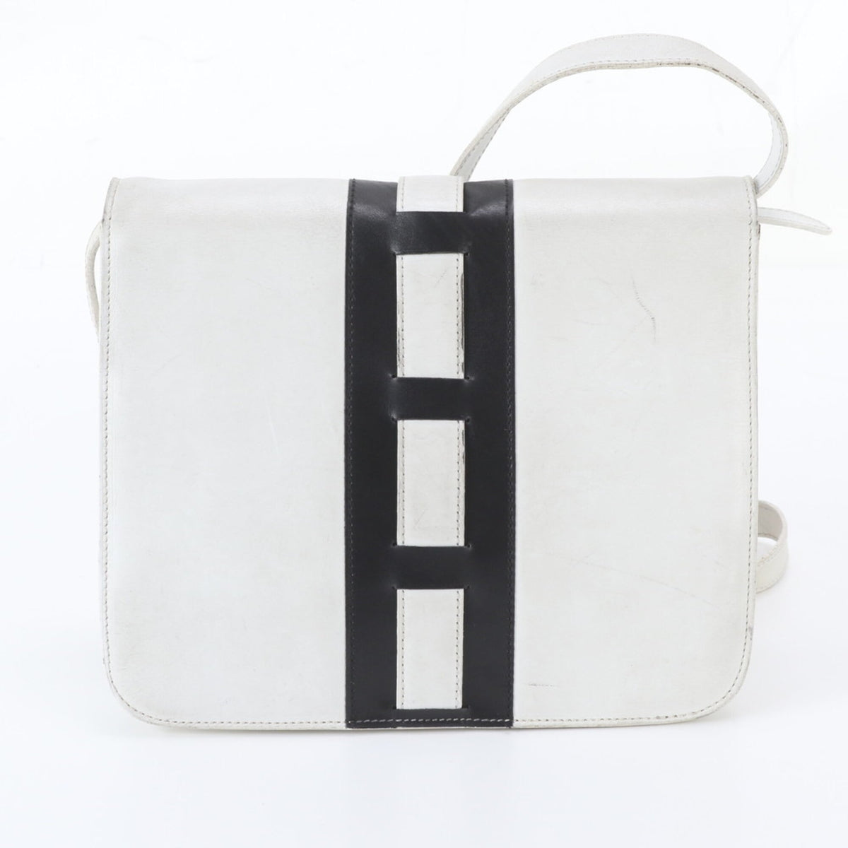 Celine Black White Leather Crossbody Bag Shoulder Bag (Pre-Owned)