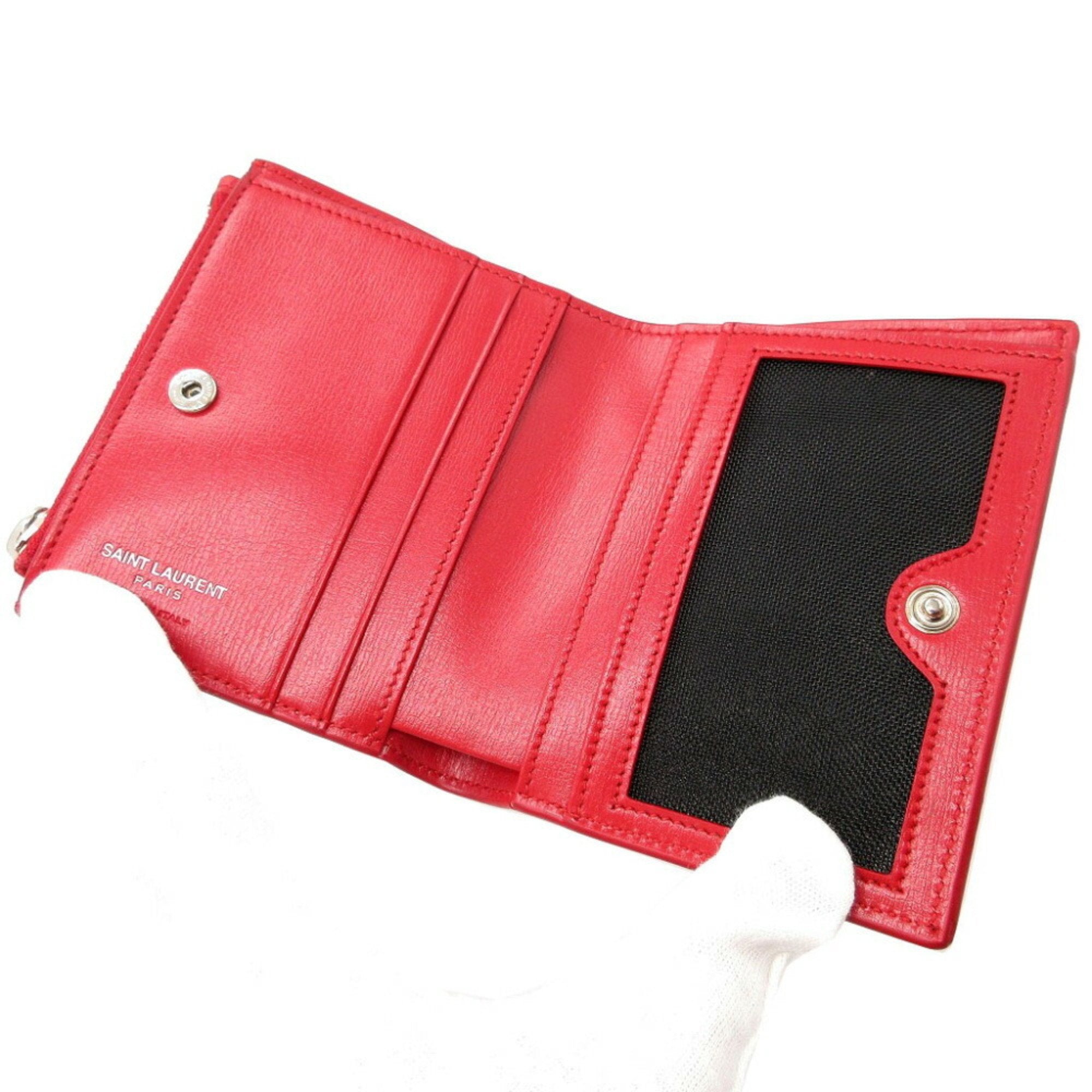 Yves Saint Laurent Red Color Leather Wallet (Tri-Fold) (Pre-Owned)