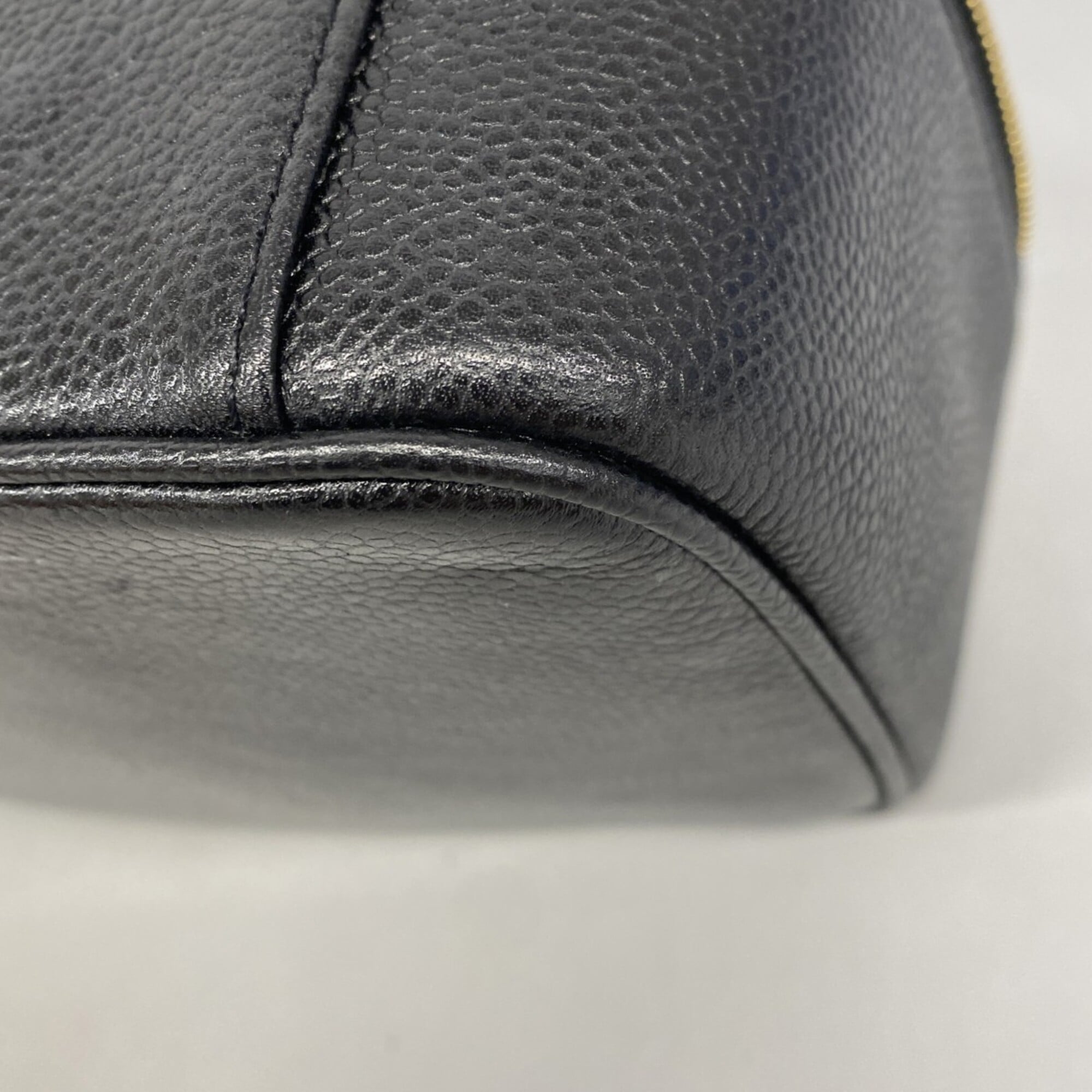 Chanel Black Grained Calfskin Vanity Bag (Pre-Owned)