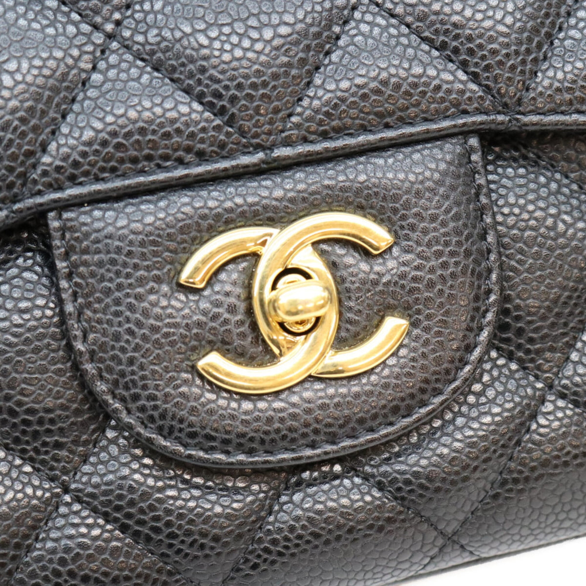 Chanel Black Grained Calfskin Shoulder Bag (Pre-Owned)