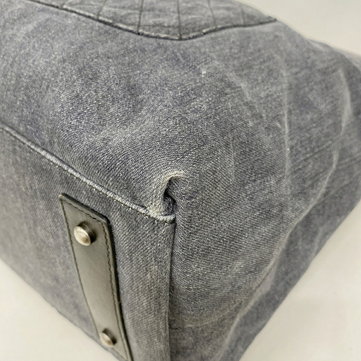 Chanel Gray Denim Handbag (Pre-Owned)