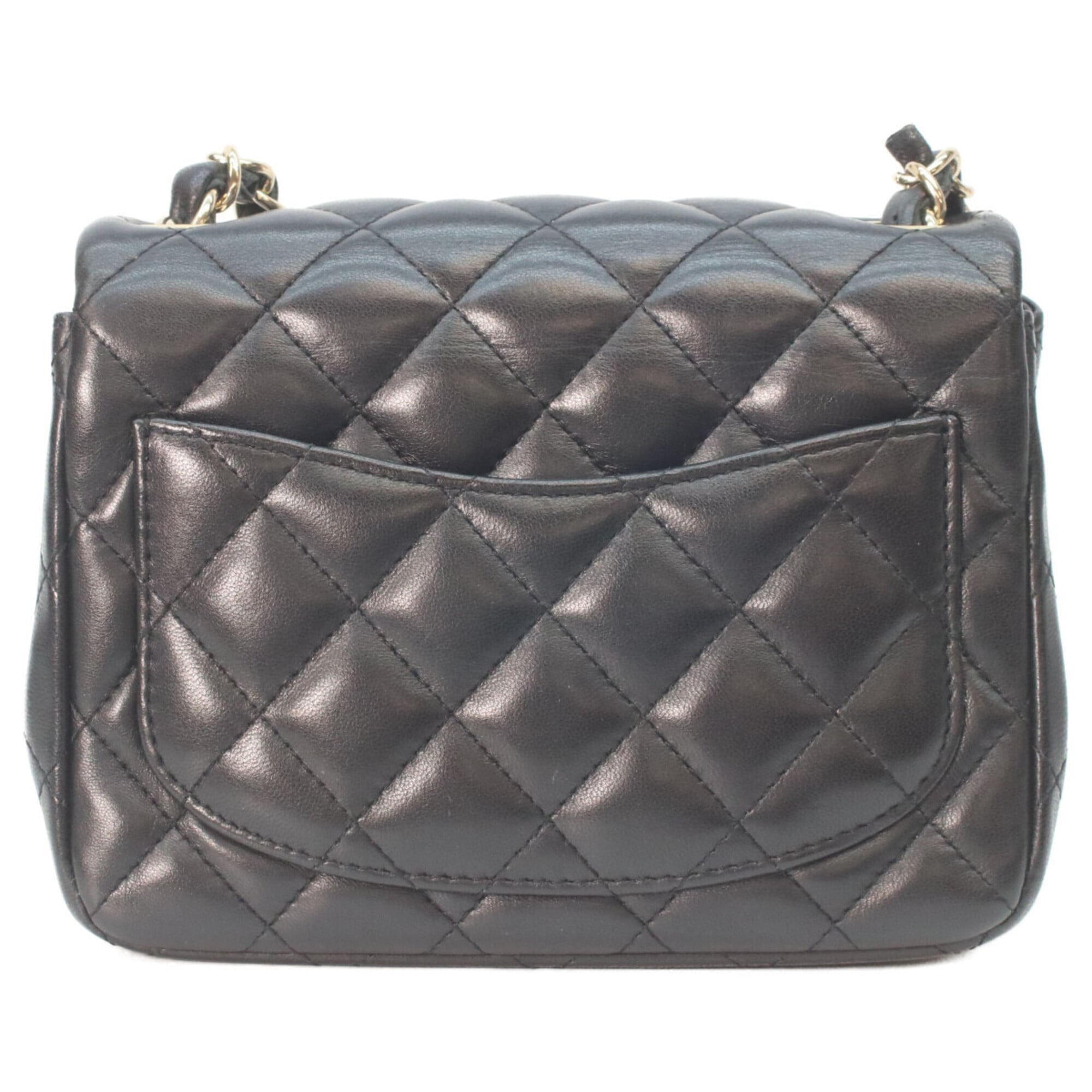 Chanel Black Leather Shoulder Bag (Pre-Owned)