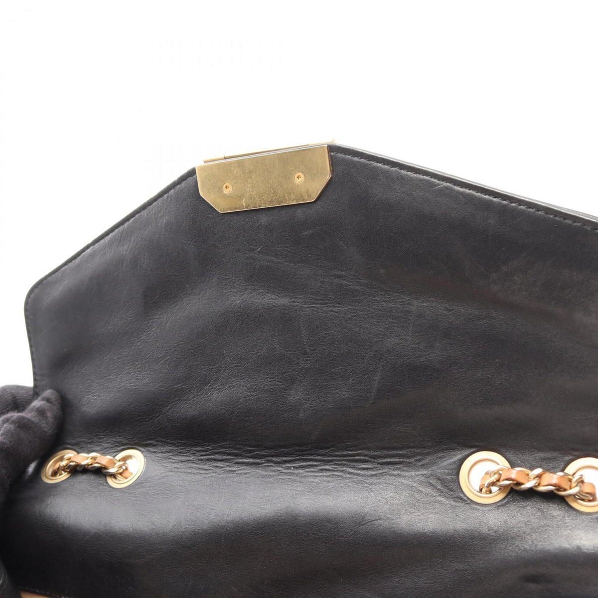Chanel Black Leather Handbag Shoulder Bag (Pre-Owned)
