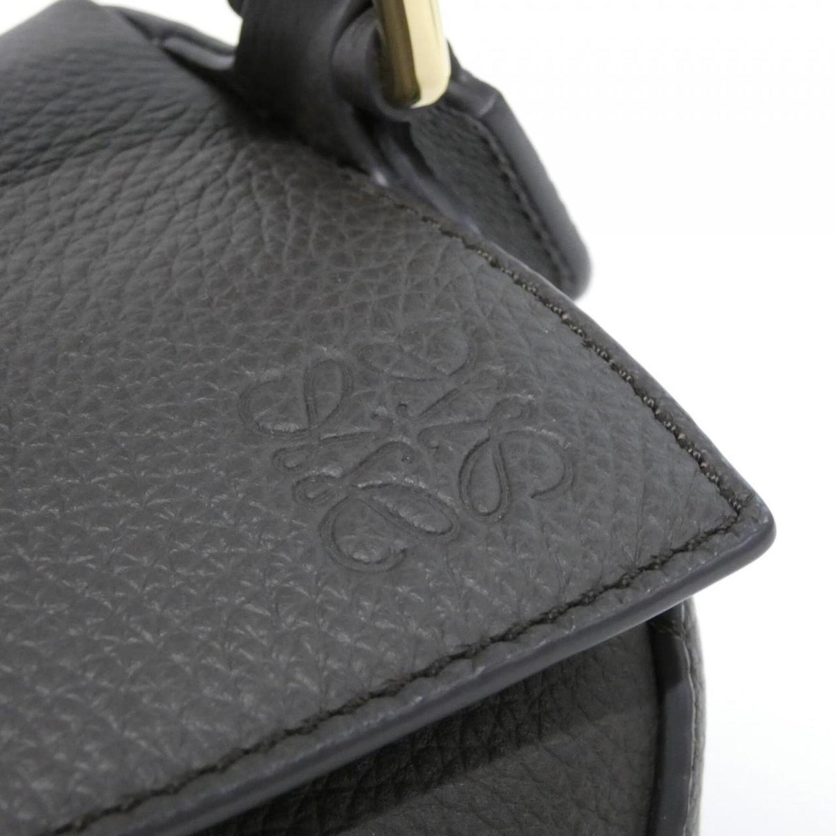 Loewe Dark Gray Leather Handbag (Pre-Owned)
