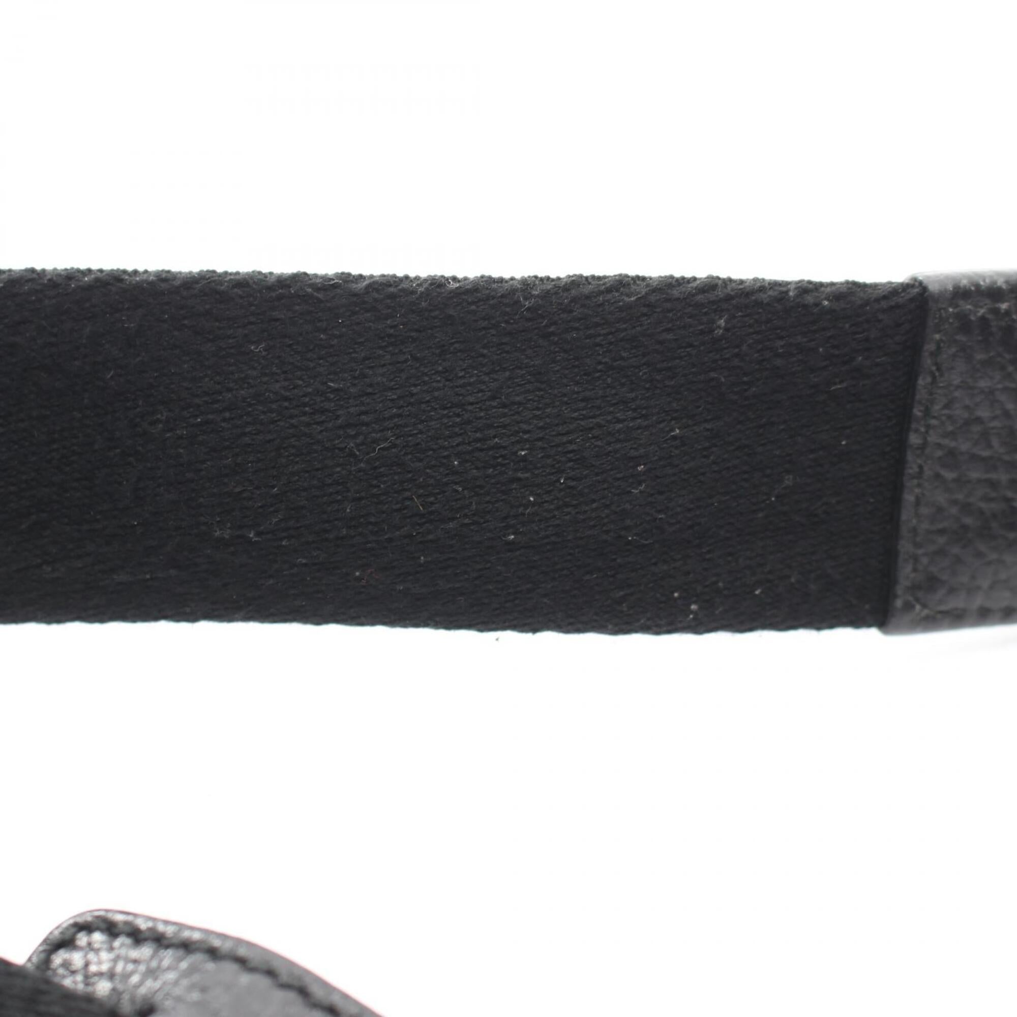 Gucci Black Leather Shoulder Bag (Pre-Owned)