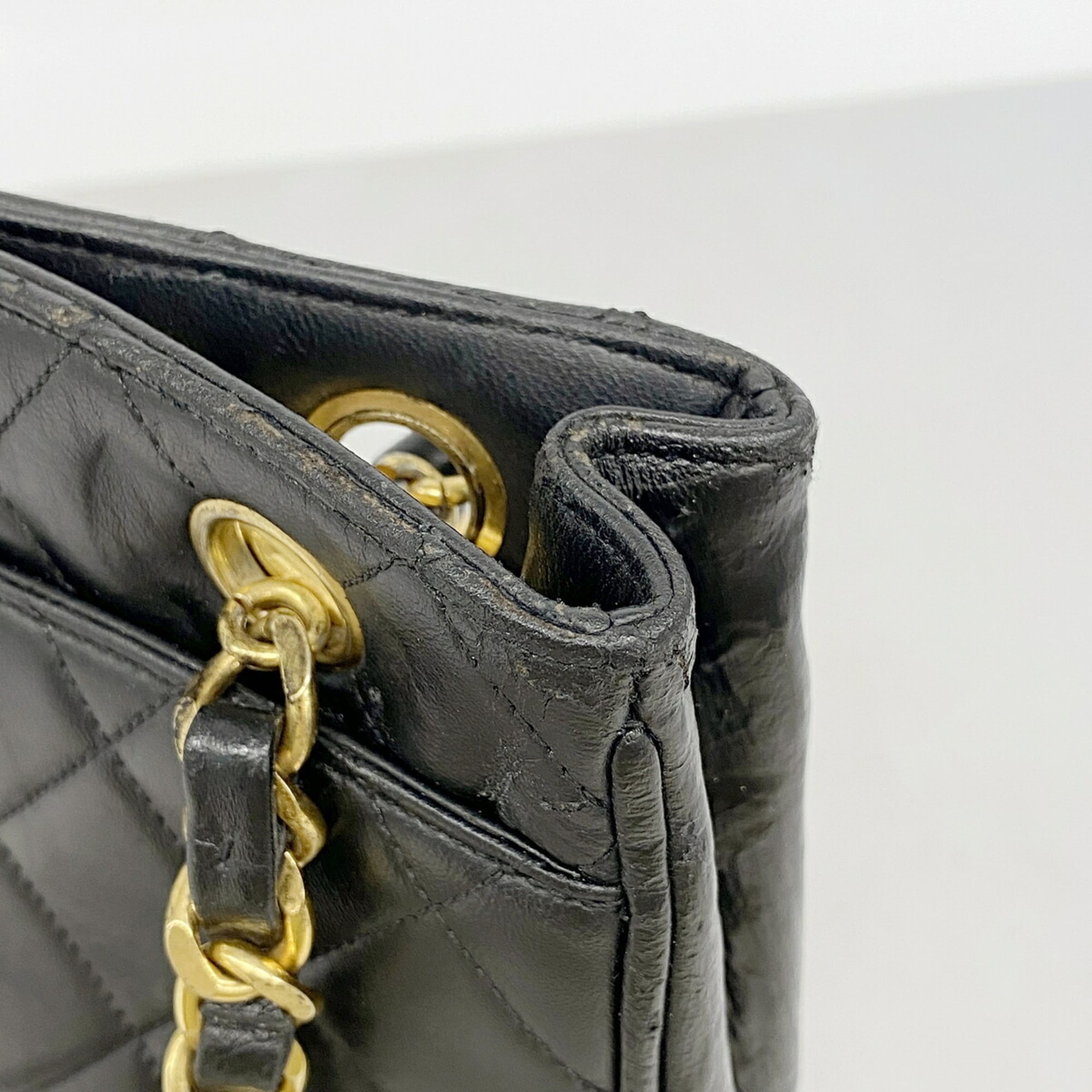 Chanel Black Leather Tote Bag (Pre-Owned)