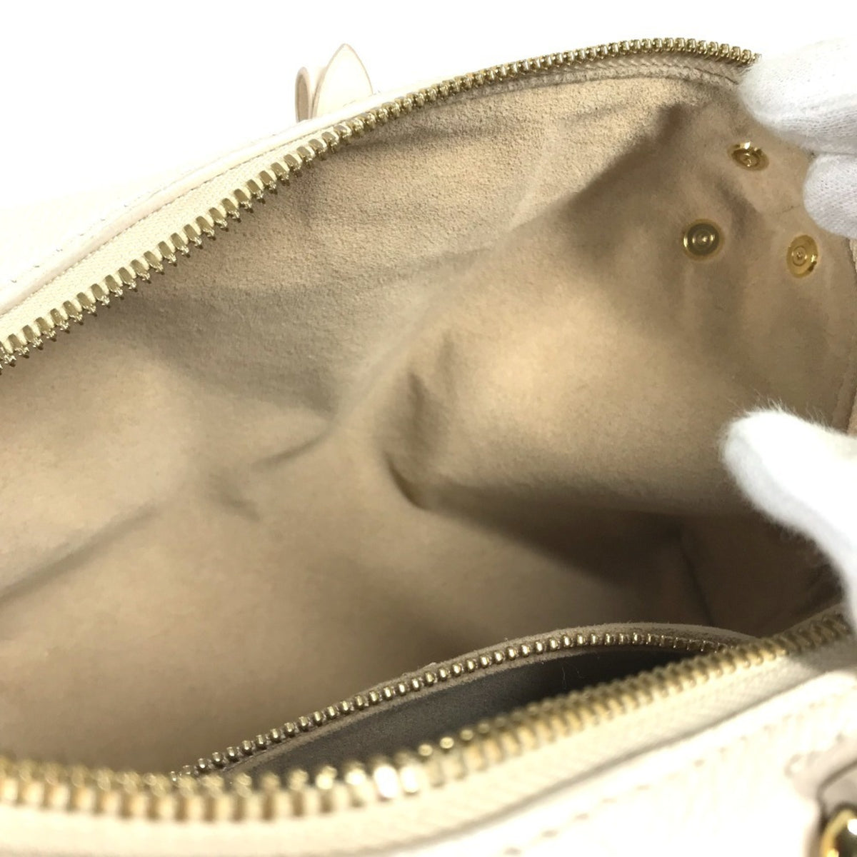 Louis Vuitton White Monogram Empreinte Handbag Shoulder Bag (Pre-Owned)