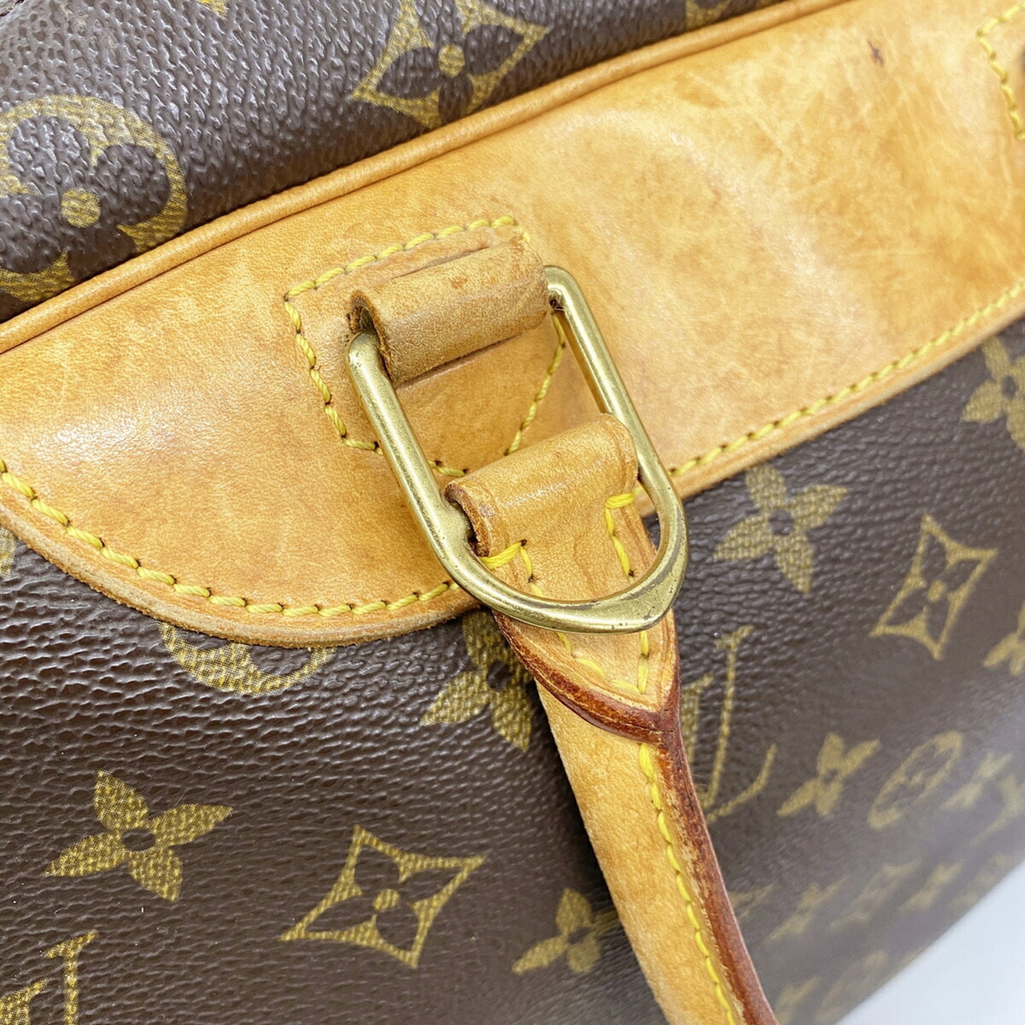 Louis Vuitton Brown Handbag (Pre-Owned)